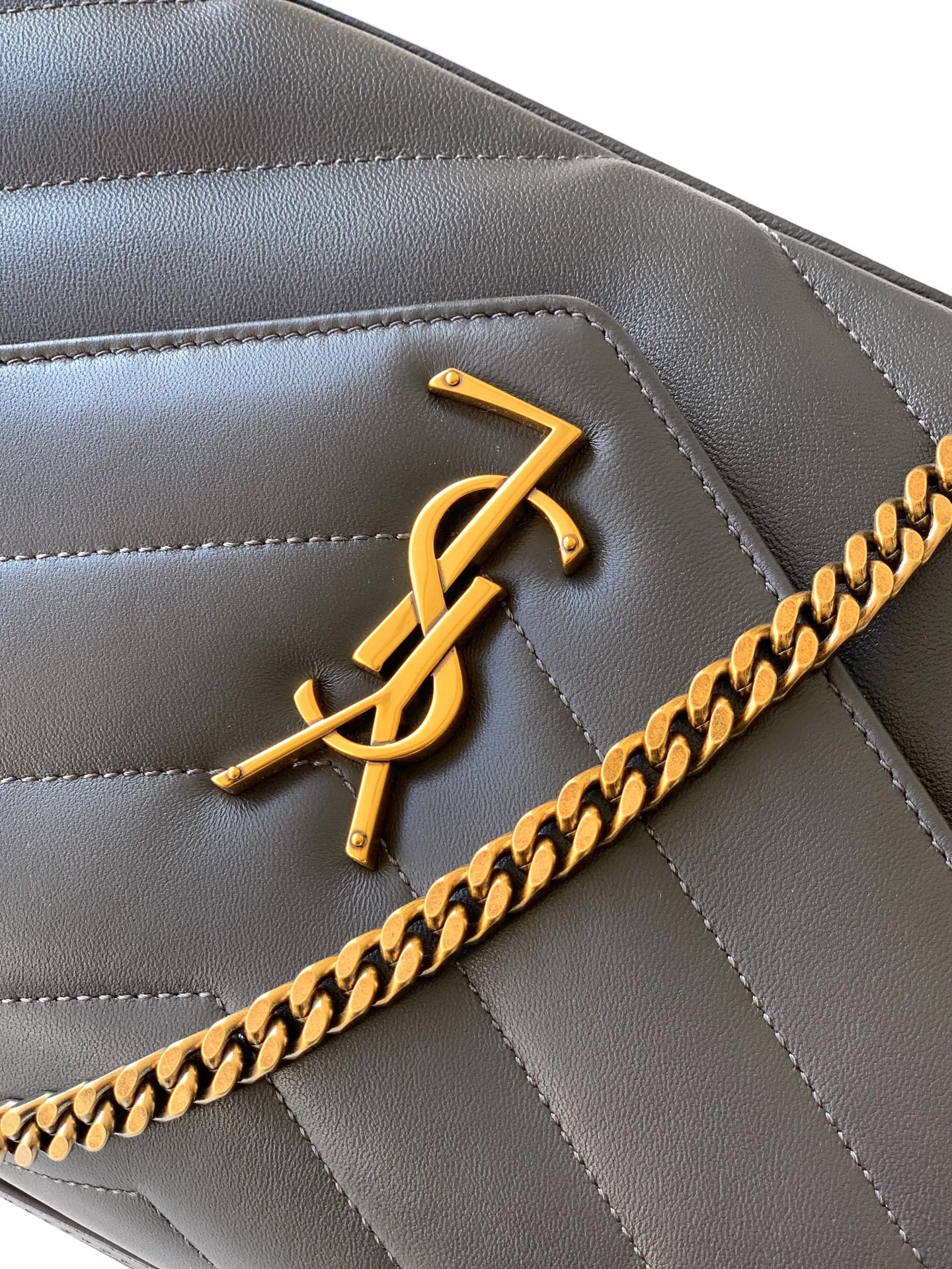 Классические Сумки Женские Saint Laurent 11309770