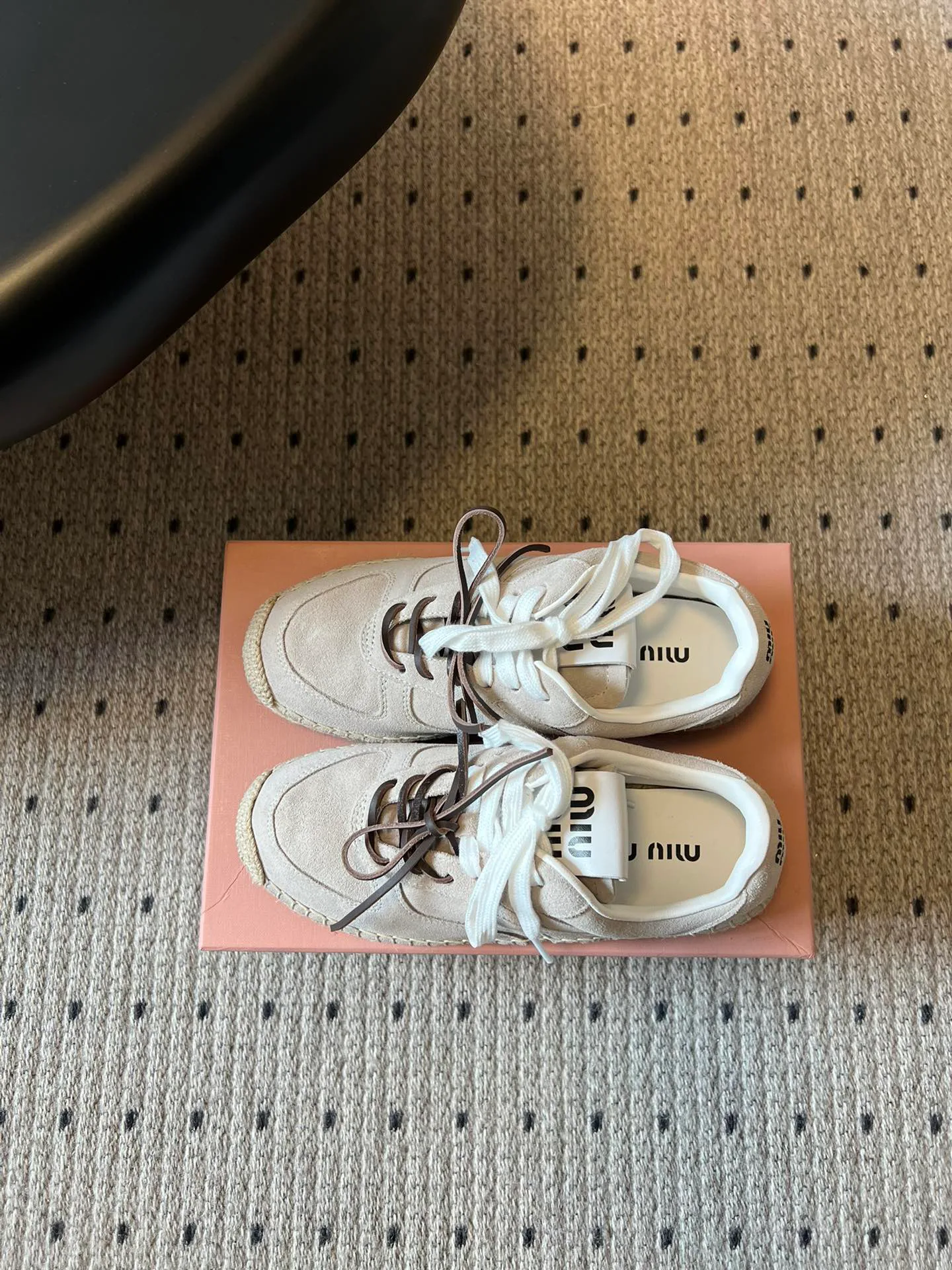 Кроссовки Женские Miu Miu 12952887