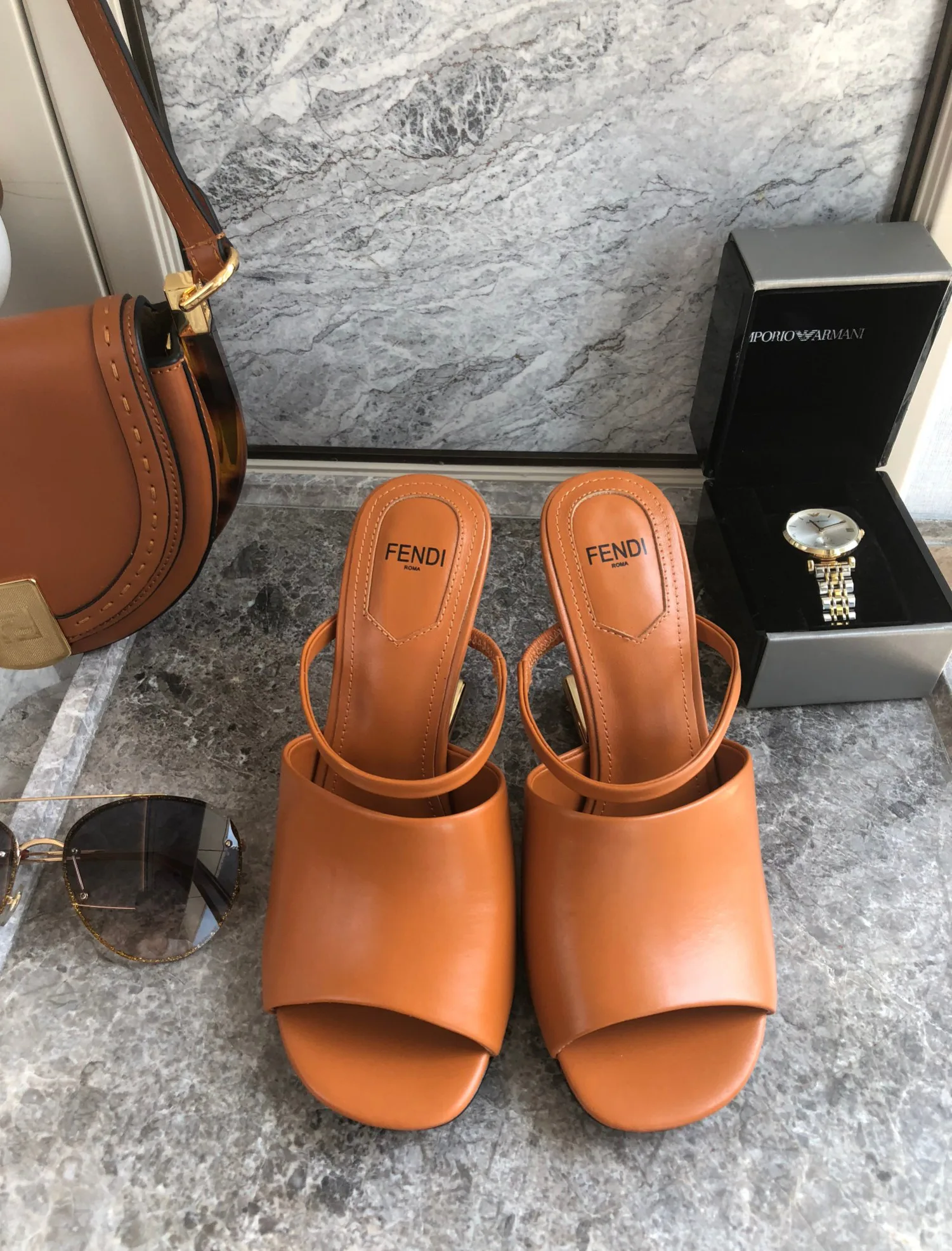 Босоножки Женские Fendi 10491