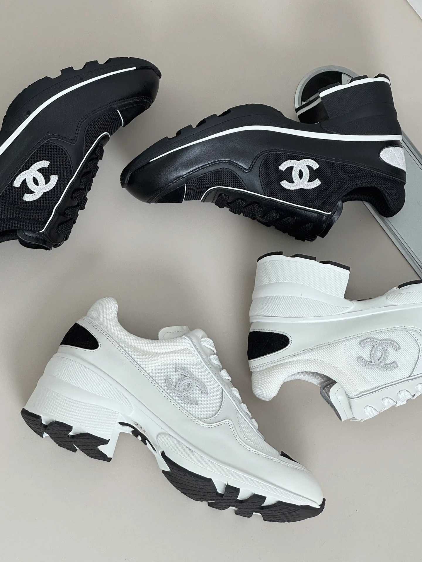 Кроссовки Женские Chanel 5705746