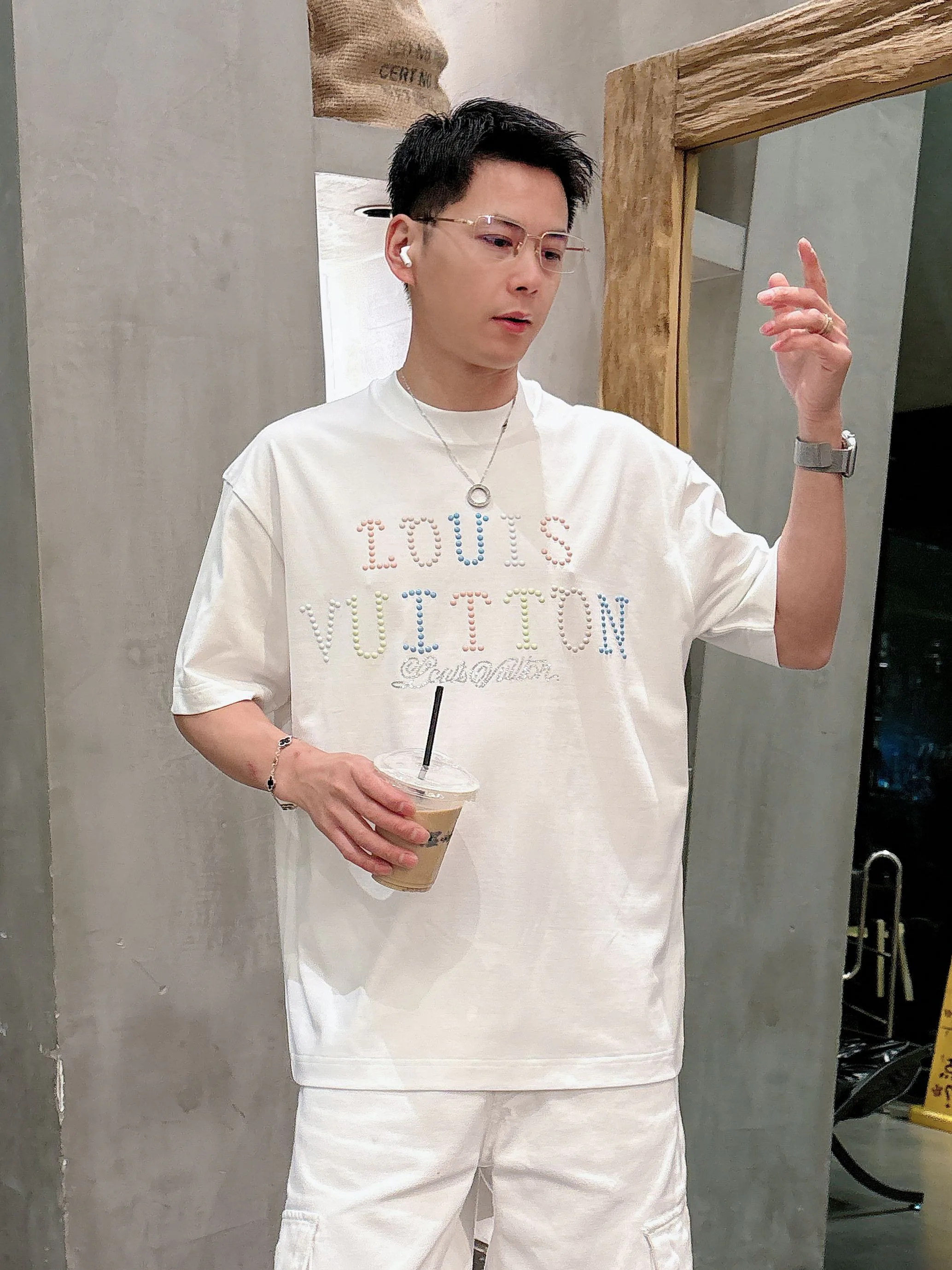 Футболки Женские Louis Vuitton 11228017