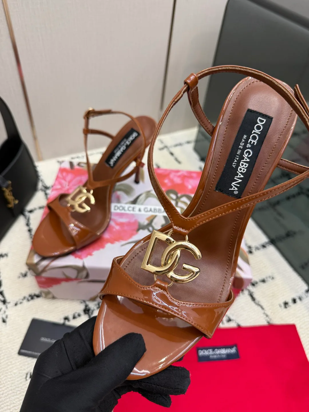 Босоножки Женские Dolce & Gabbana 18335954