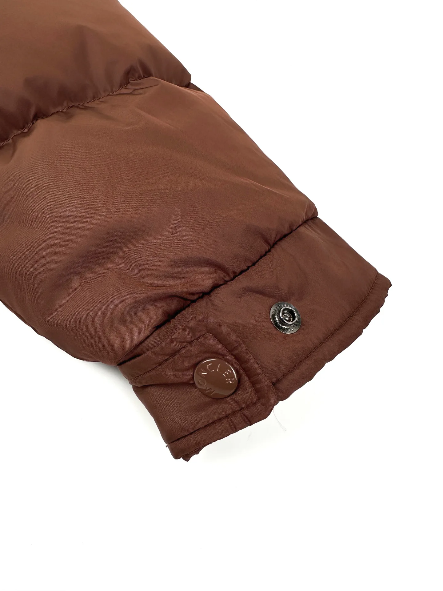 Куртки И Пуховики Женские Moncler 19502990
