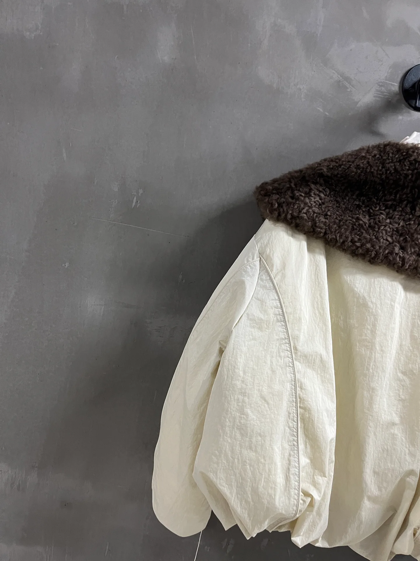 Куртки И Пуховики Женские Brunello Cucinelli 358993