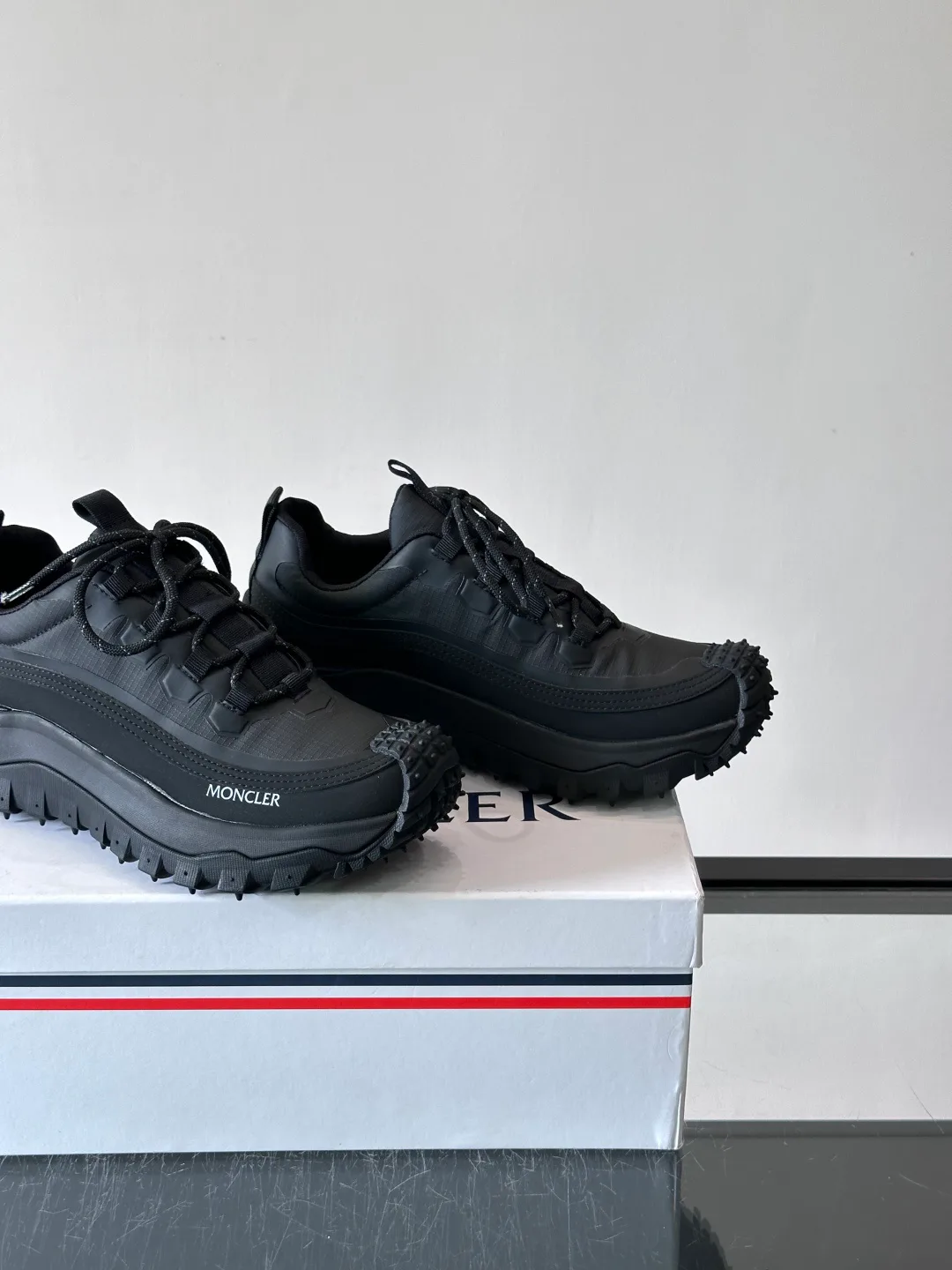 Кроссовки Мужские Moncler 18321724