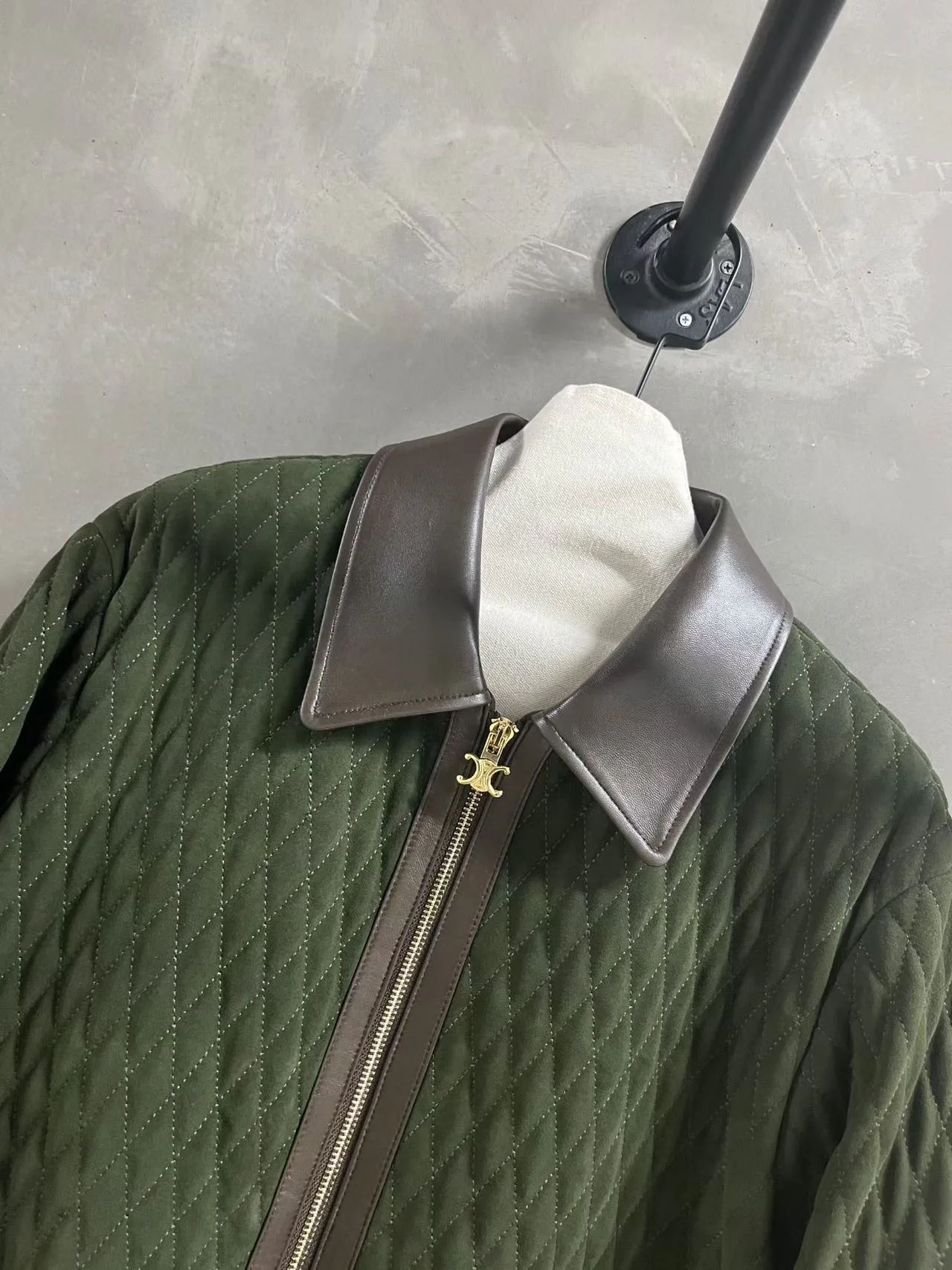 Куртки И Пуховики Женские Celine 150207