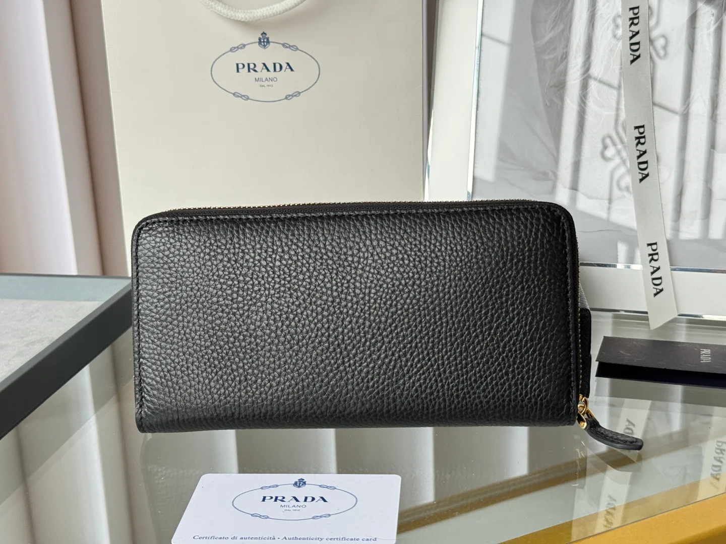 Клатчи Женские Prada 18000077