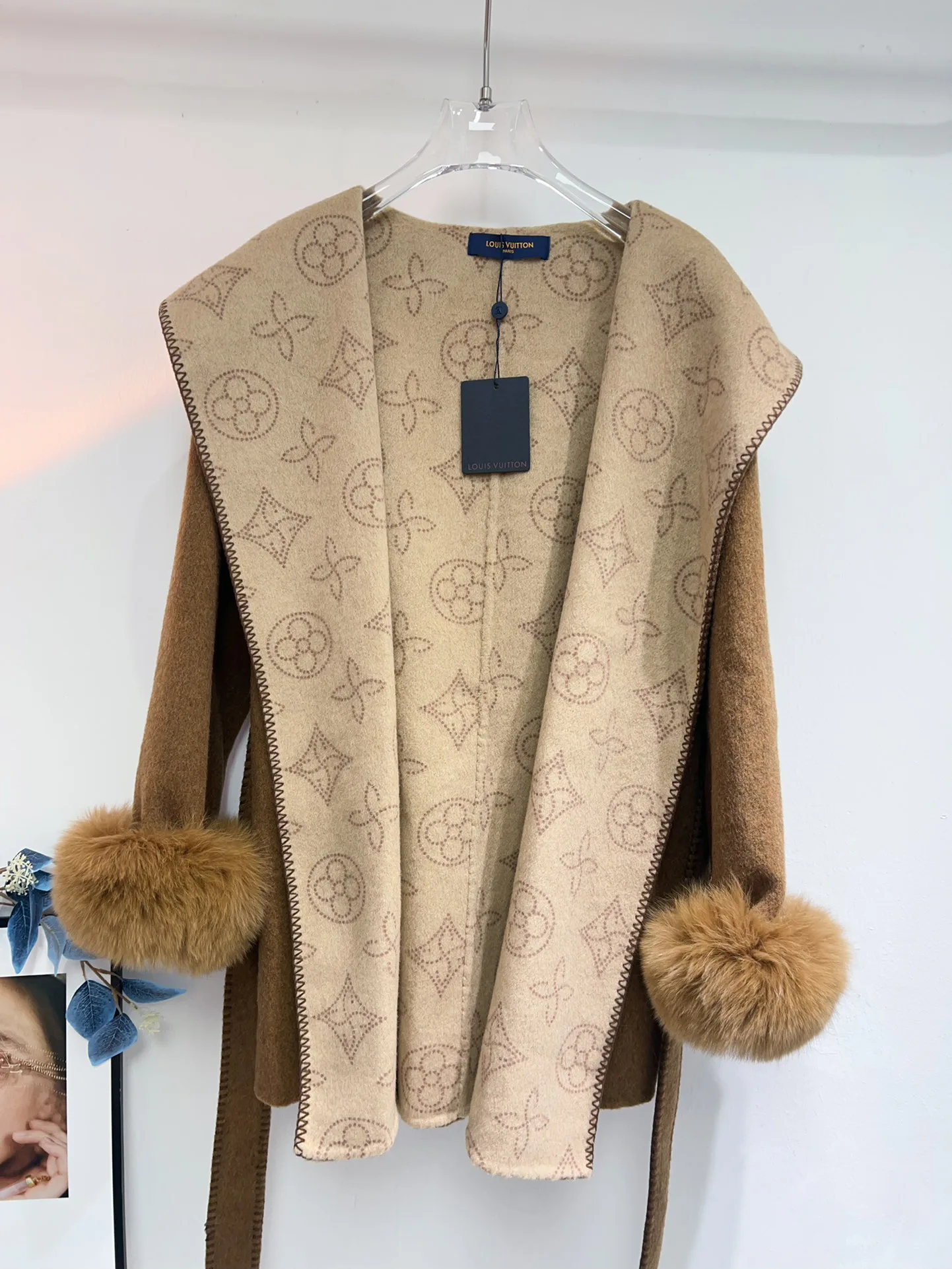 Пальто Женские Louis Vuitton 855987