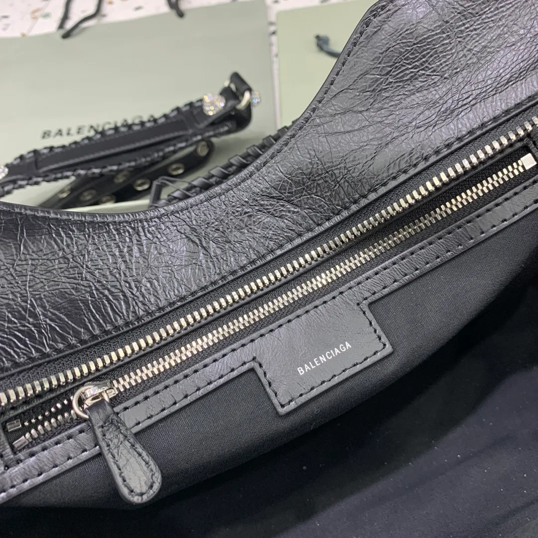 Классические Сумки Женские Balenciaga 17801577
