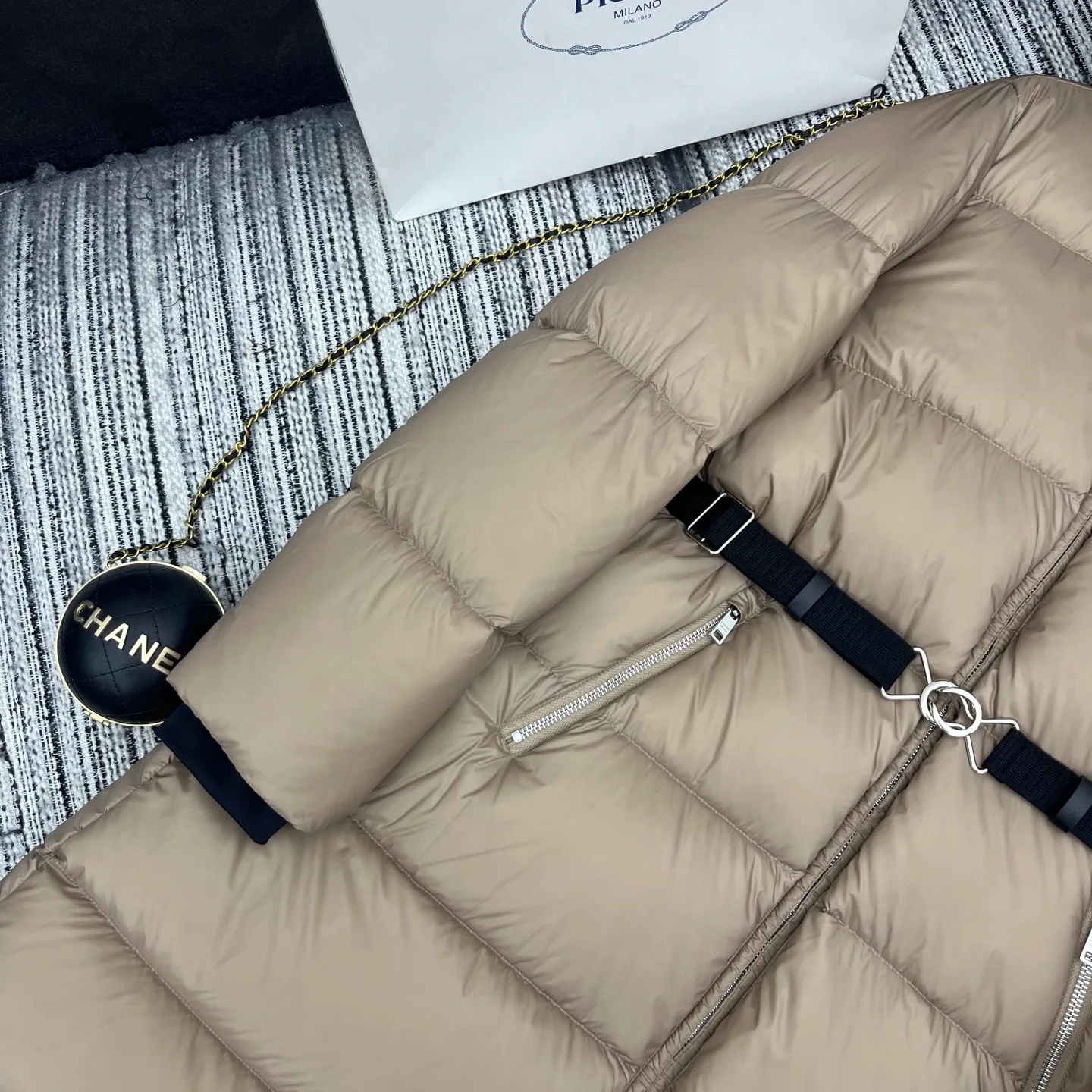 Пуховики Женские Prada 286628