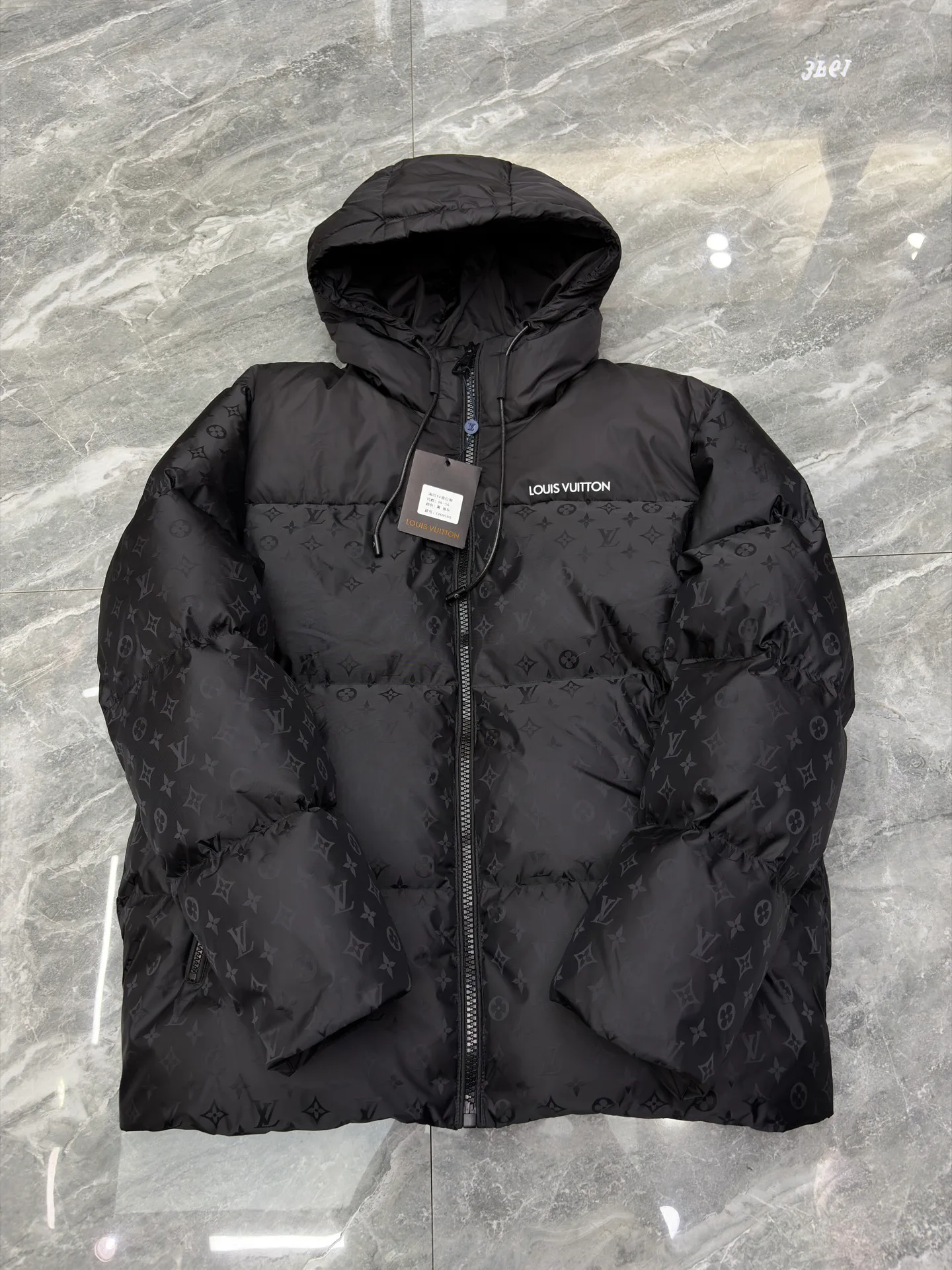 Куртки И Пуховики Мужские Louis Vuitton 17568659