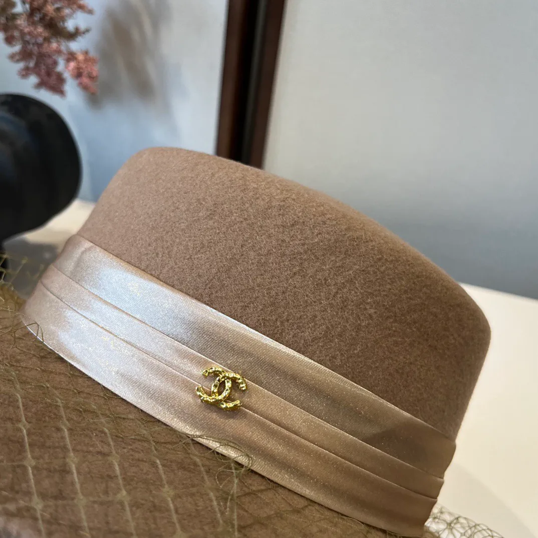 Головные Уборы Chanel 720309