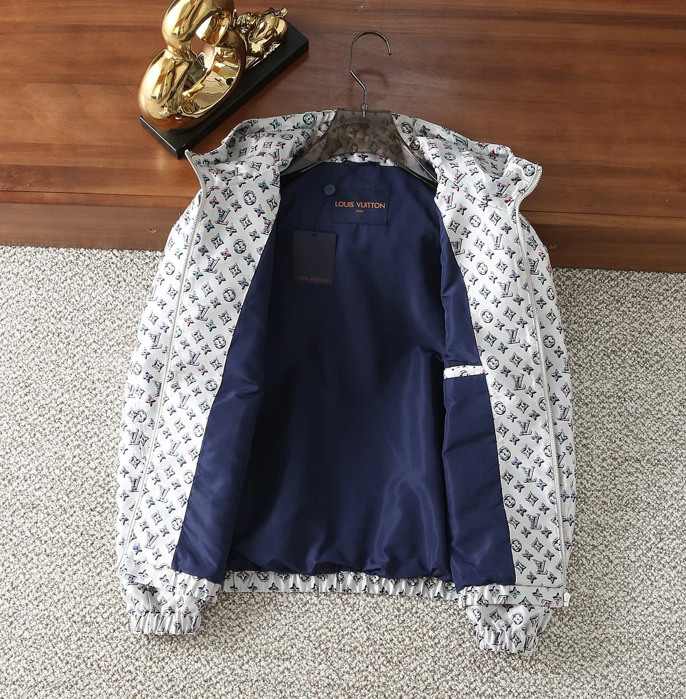 Куртки И Пуховики Мужские Louis Vuitton 6292744