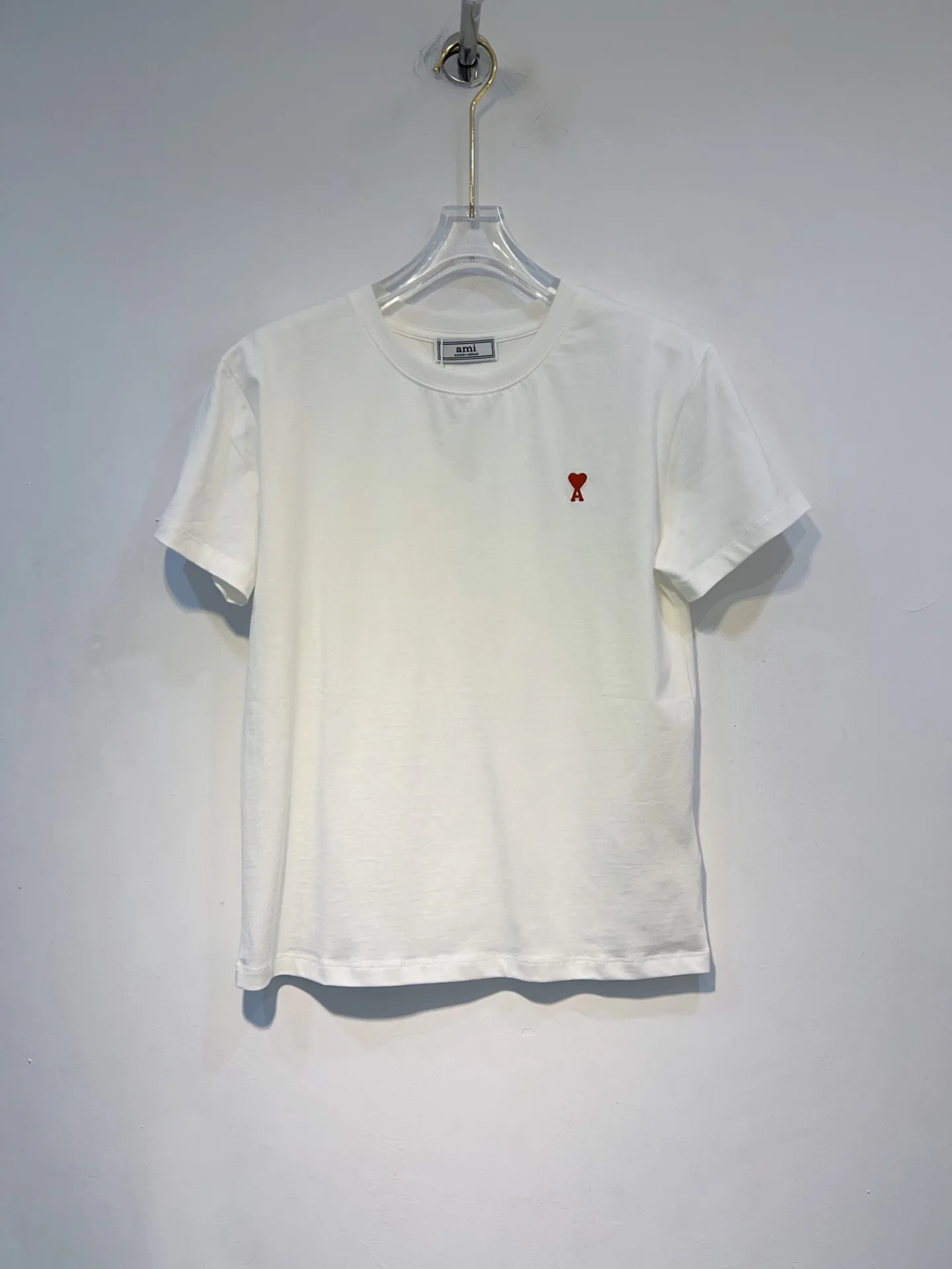 Футболки Женские Ami Paris 1696608