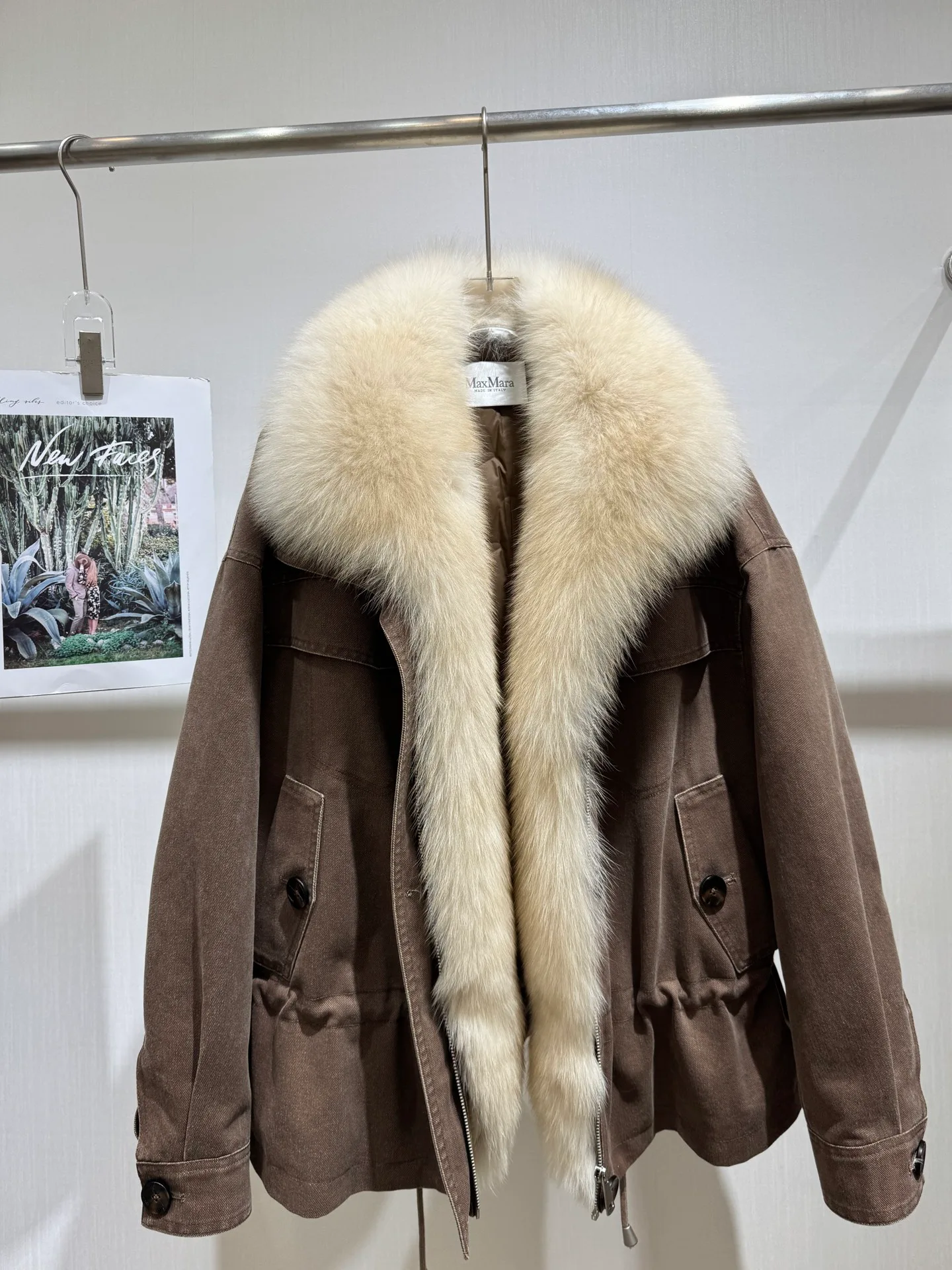 Куртки И Пуховики Женские Max Mara 18734860