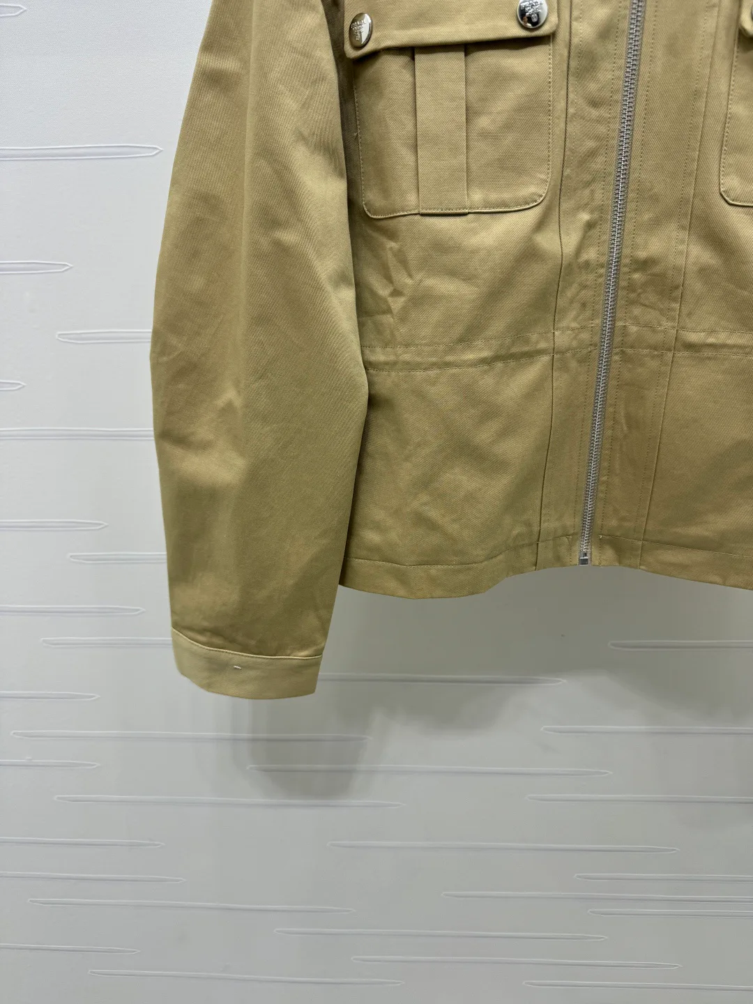 Куртки И Пуховики Женские Prada 18333059
