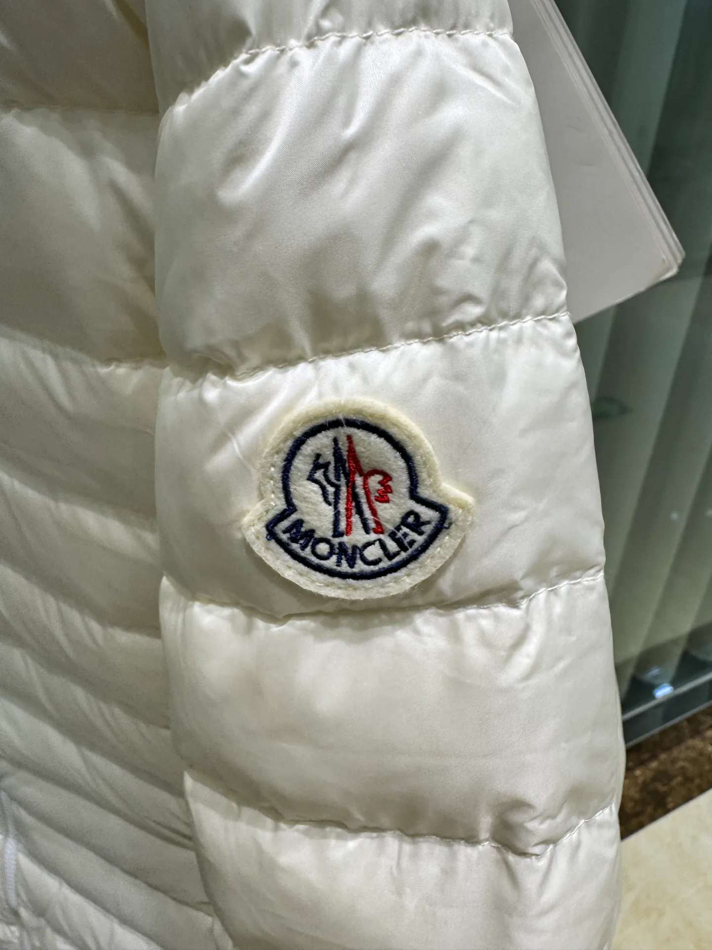 Куртки И Пуховики Женские Moncler 1223249