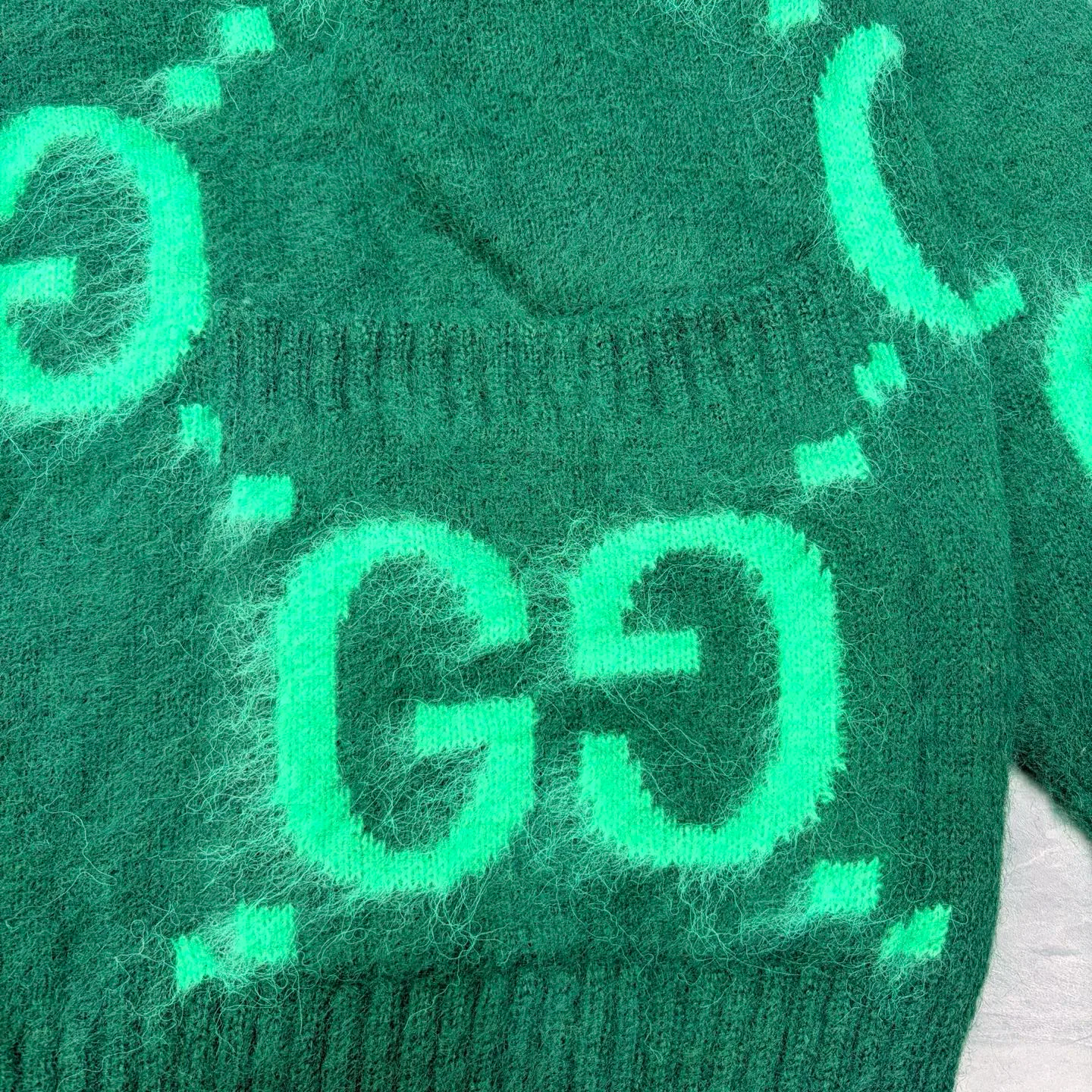 Джемперы И Свитеры Женские Gucci 18743172