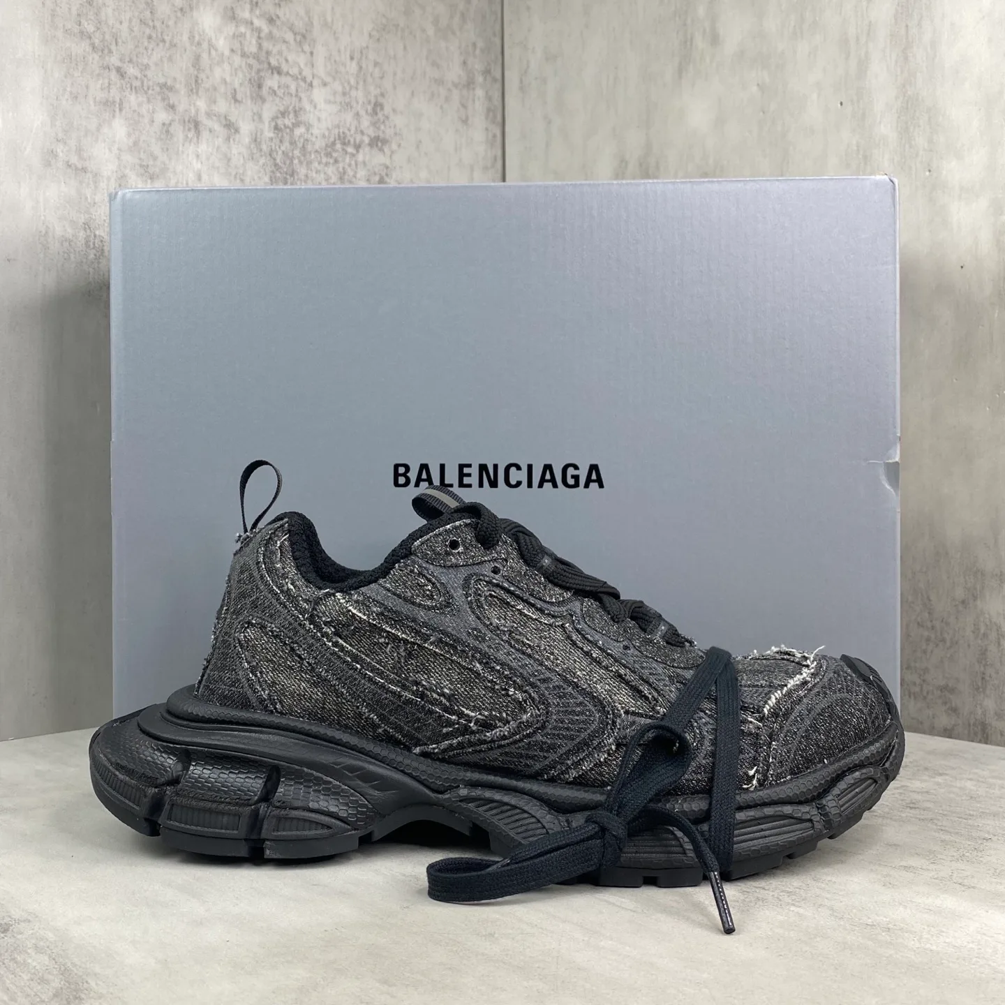 Кроссовки Женские Balenciaga 11102643