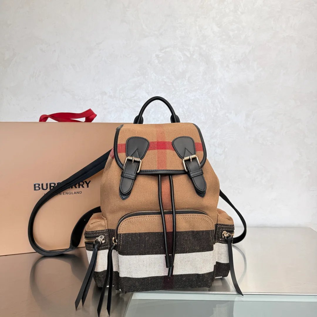 Рюкзаки Женские Burberry 17483289