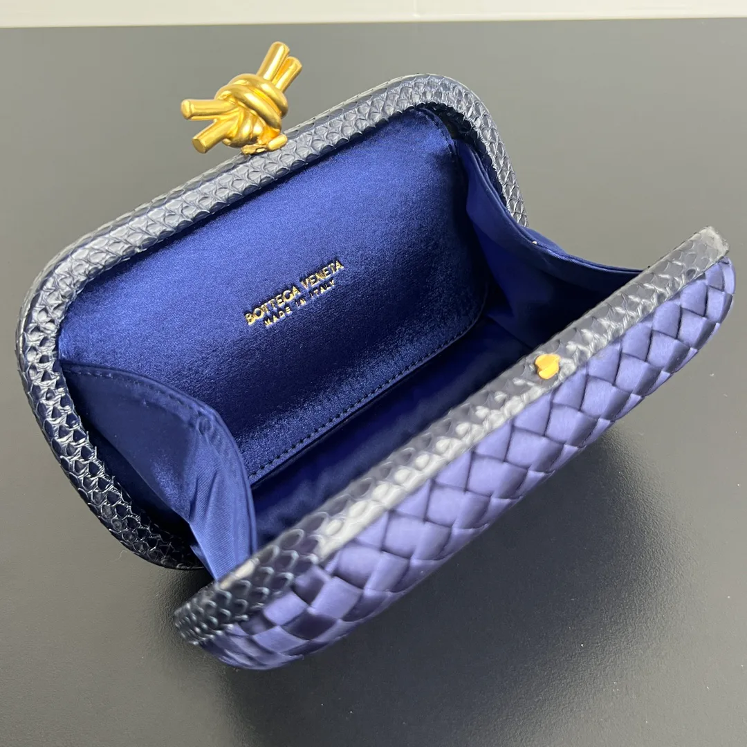 Клатчи Женские Bottega Veneta 32037