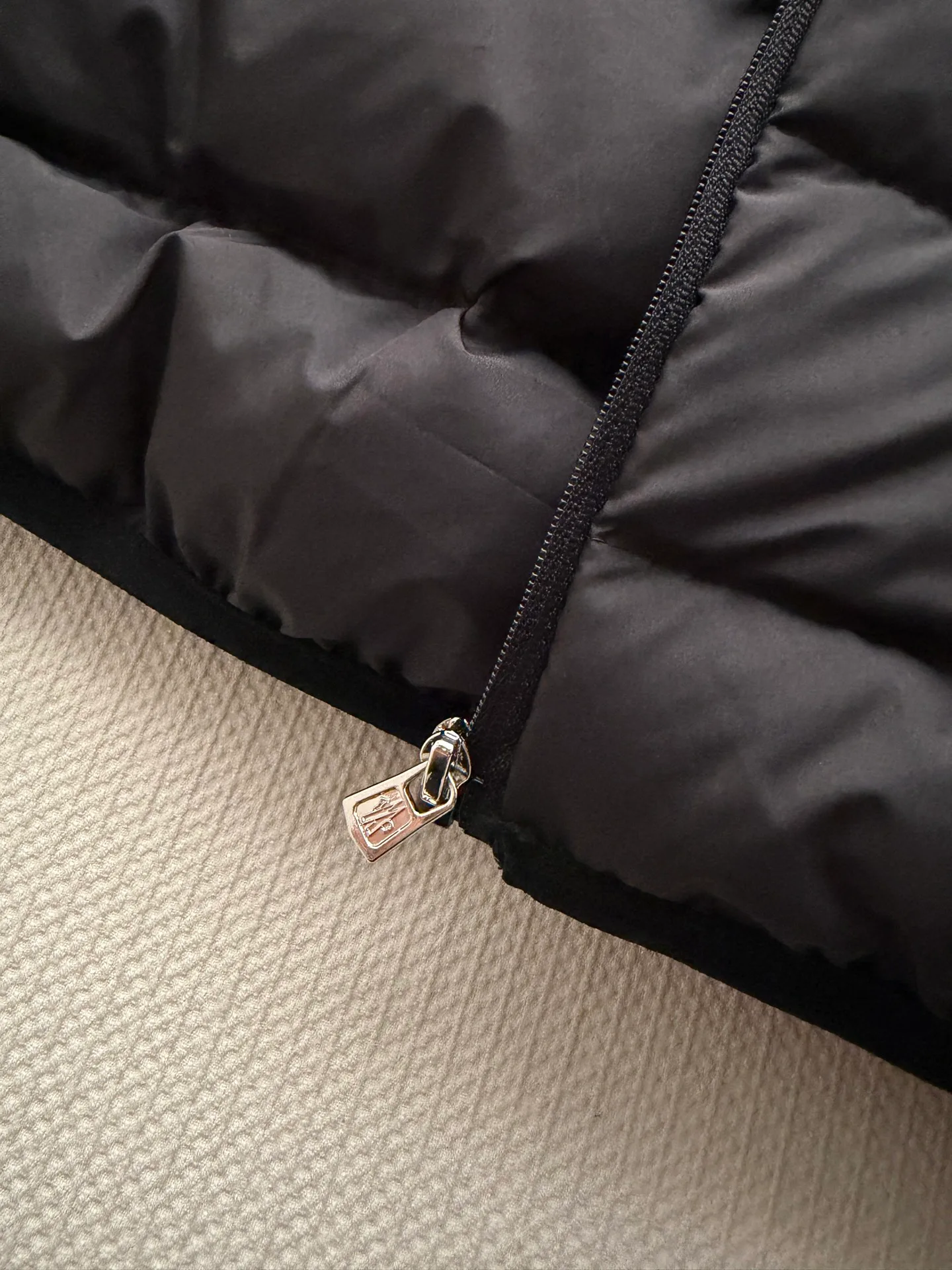 Куртки И Пуховики Женские Moncler 19014059