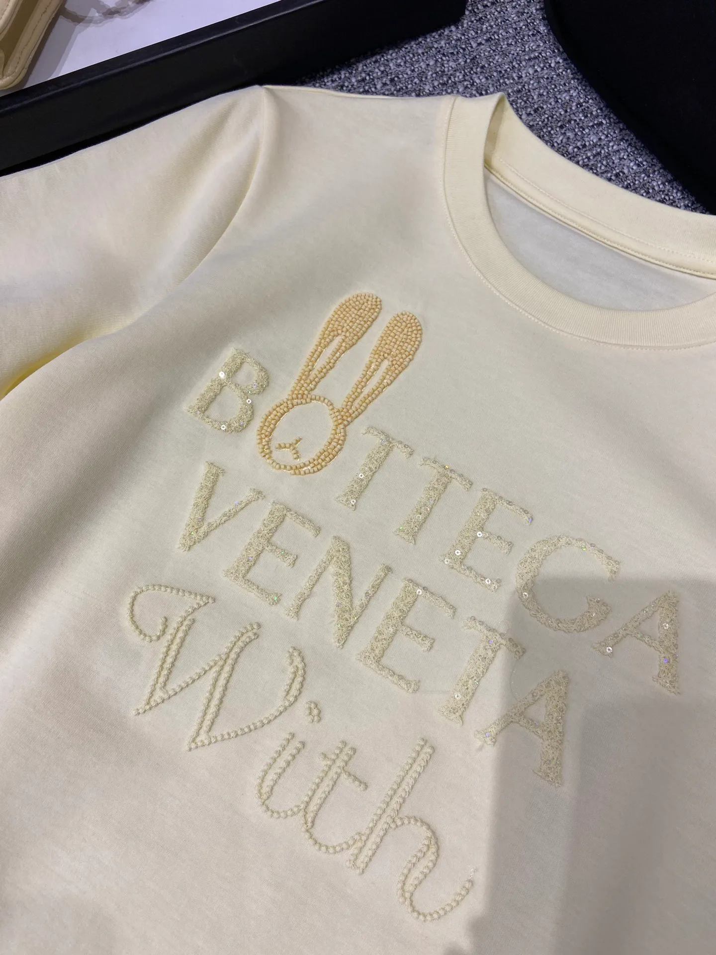 Футболки Женские Bottega Veneta 27716