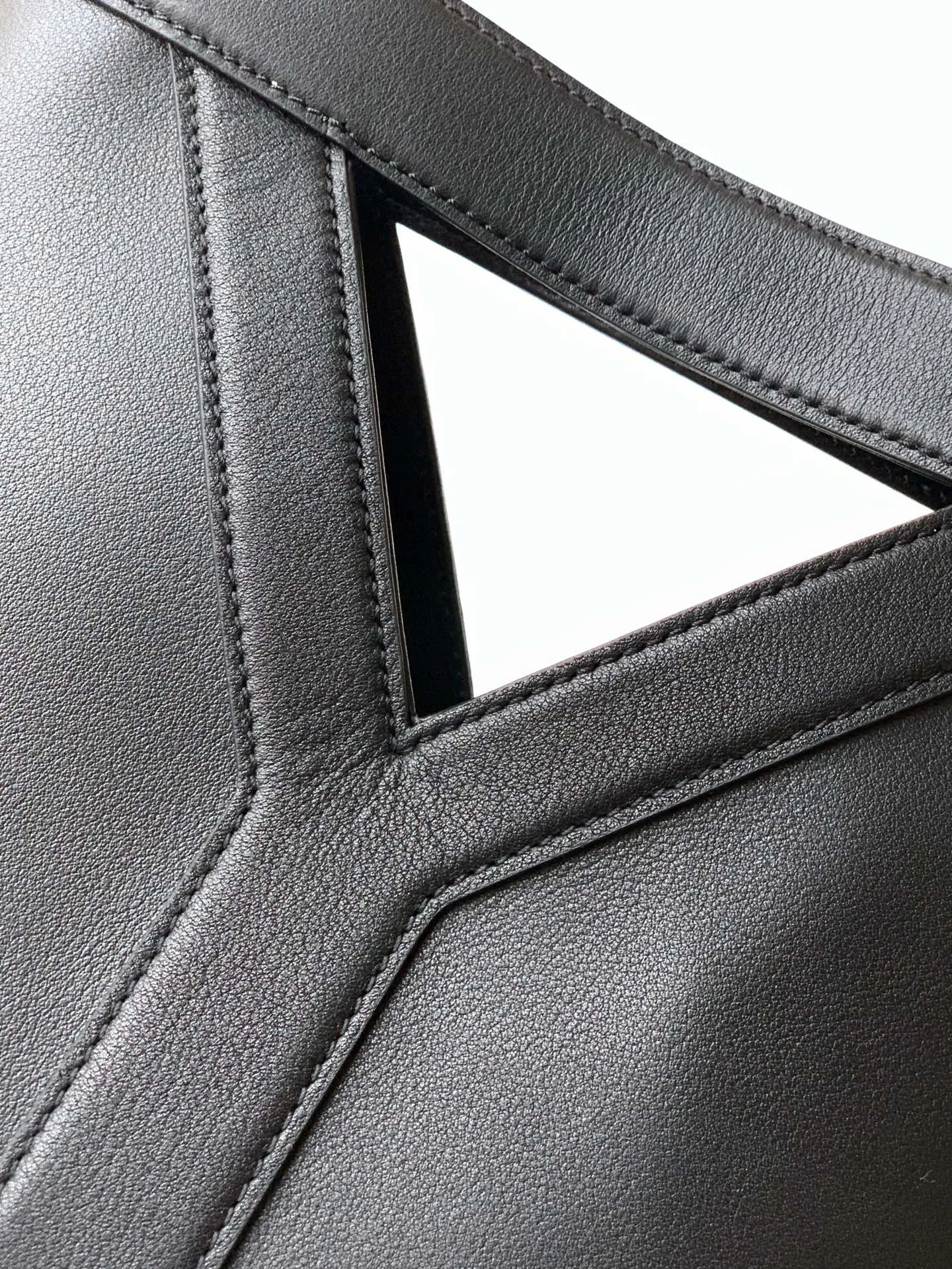 Классические Сумки Женские Saint Laurent 11309776