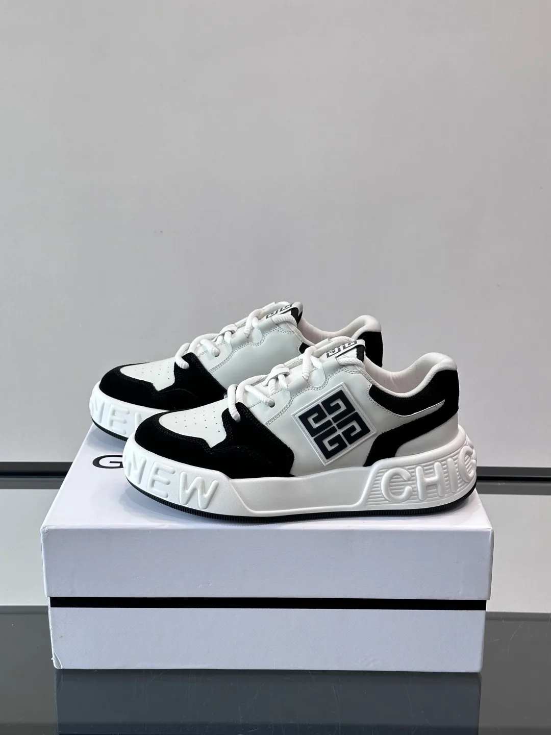 Кроссовки Мужские Givenchy 1889957