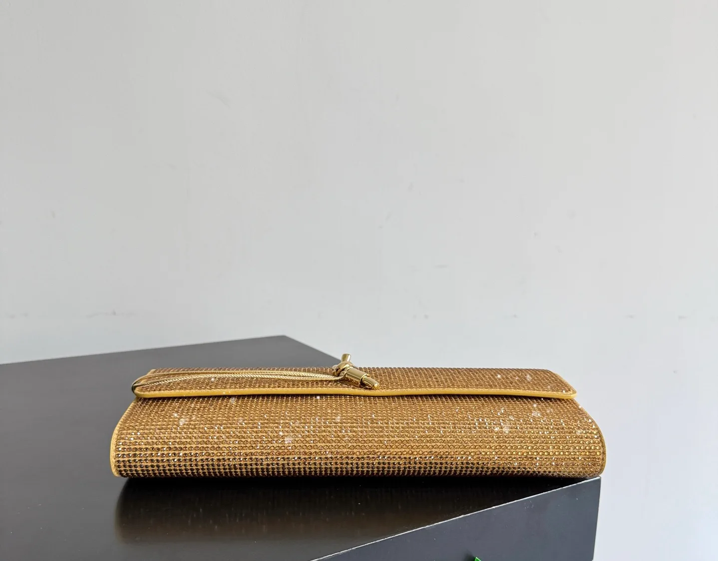 Клатчи Женские Bottega Veneta 12215383