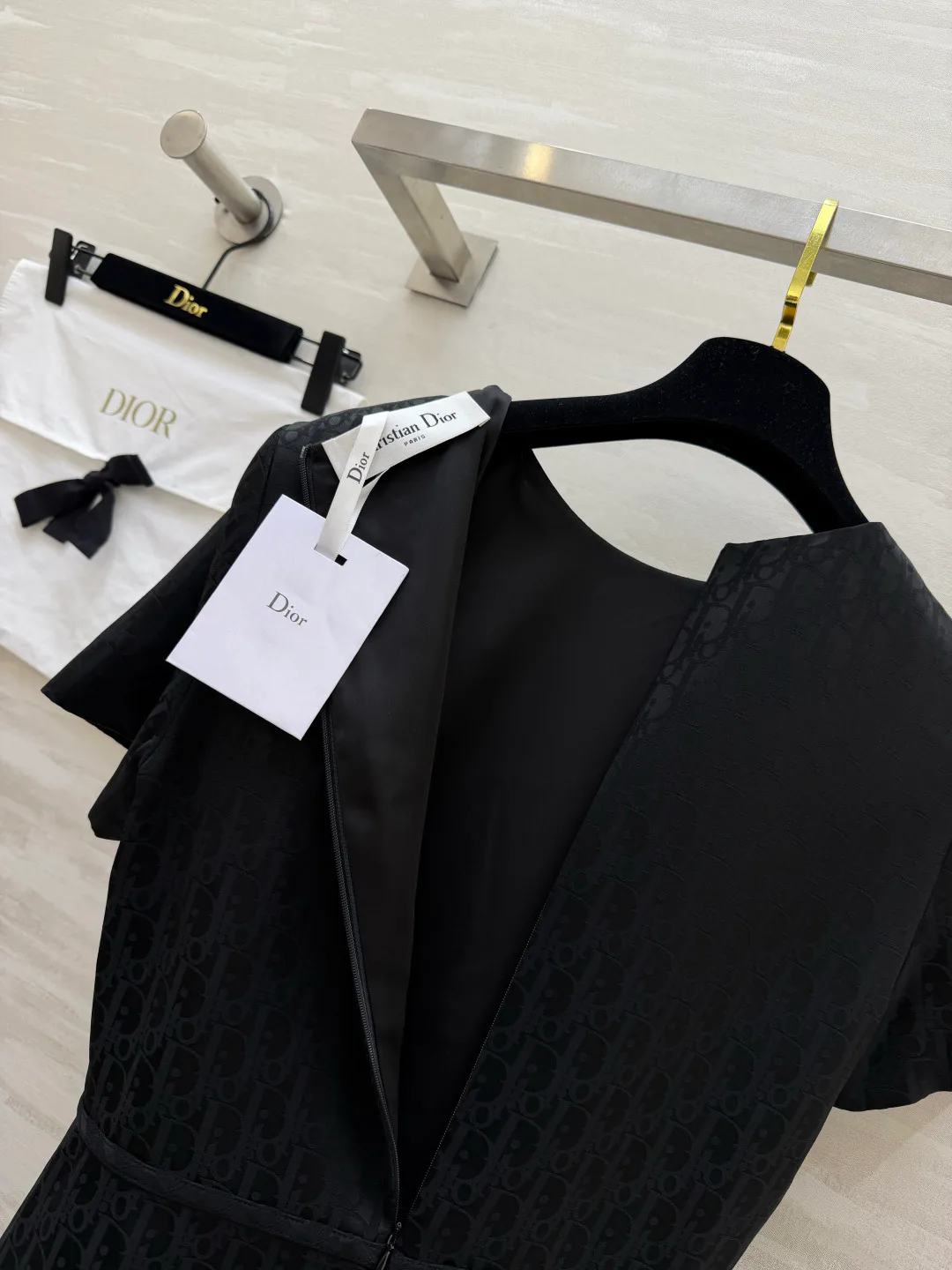 Платья Женские Christian Dior 16894187