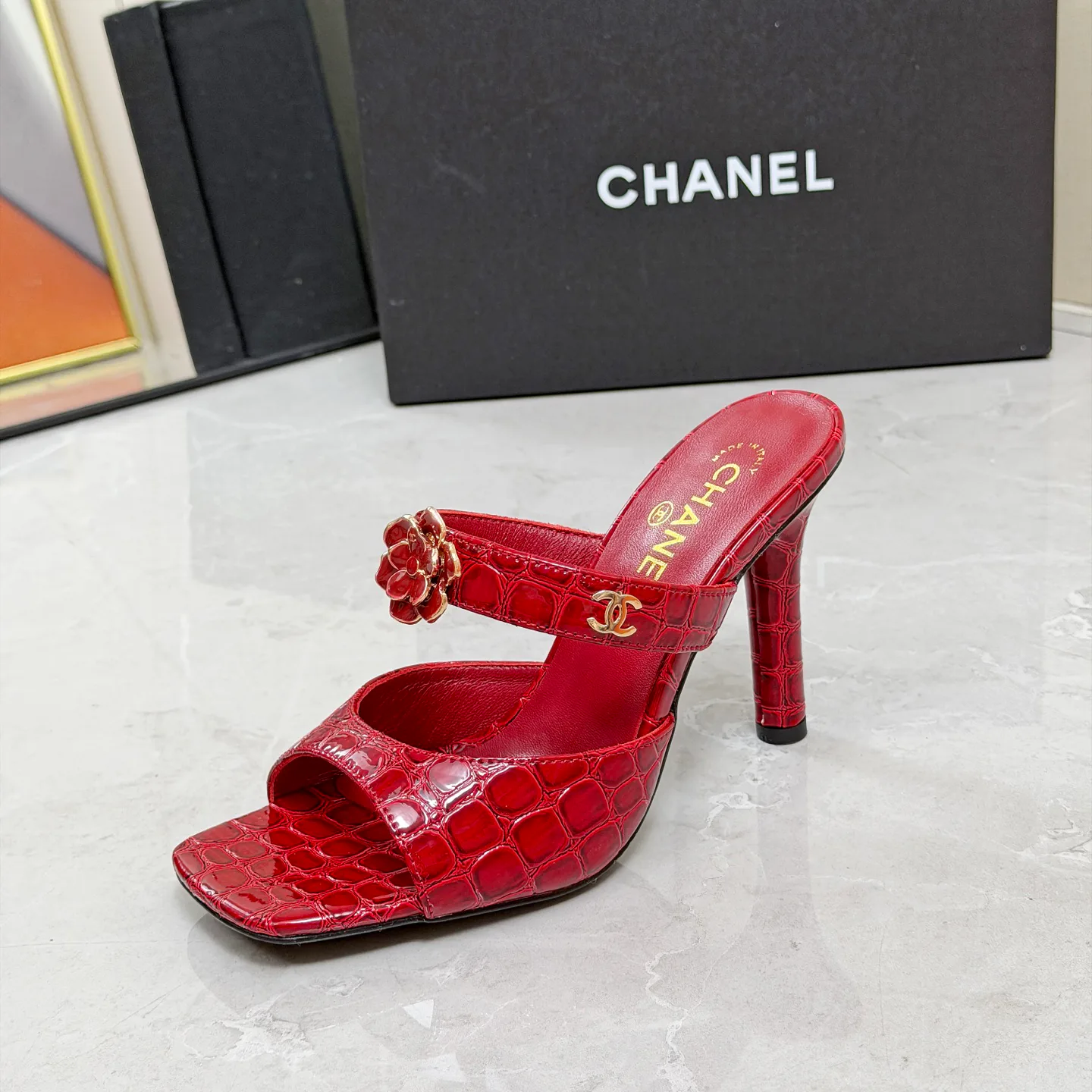 Босоножки Женские Chanel 17335034