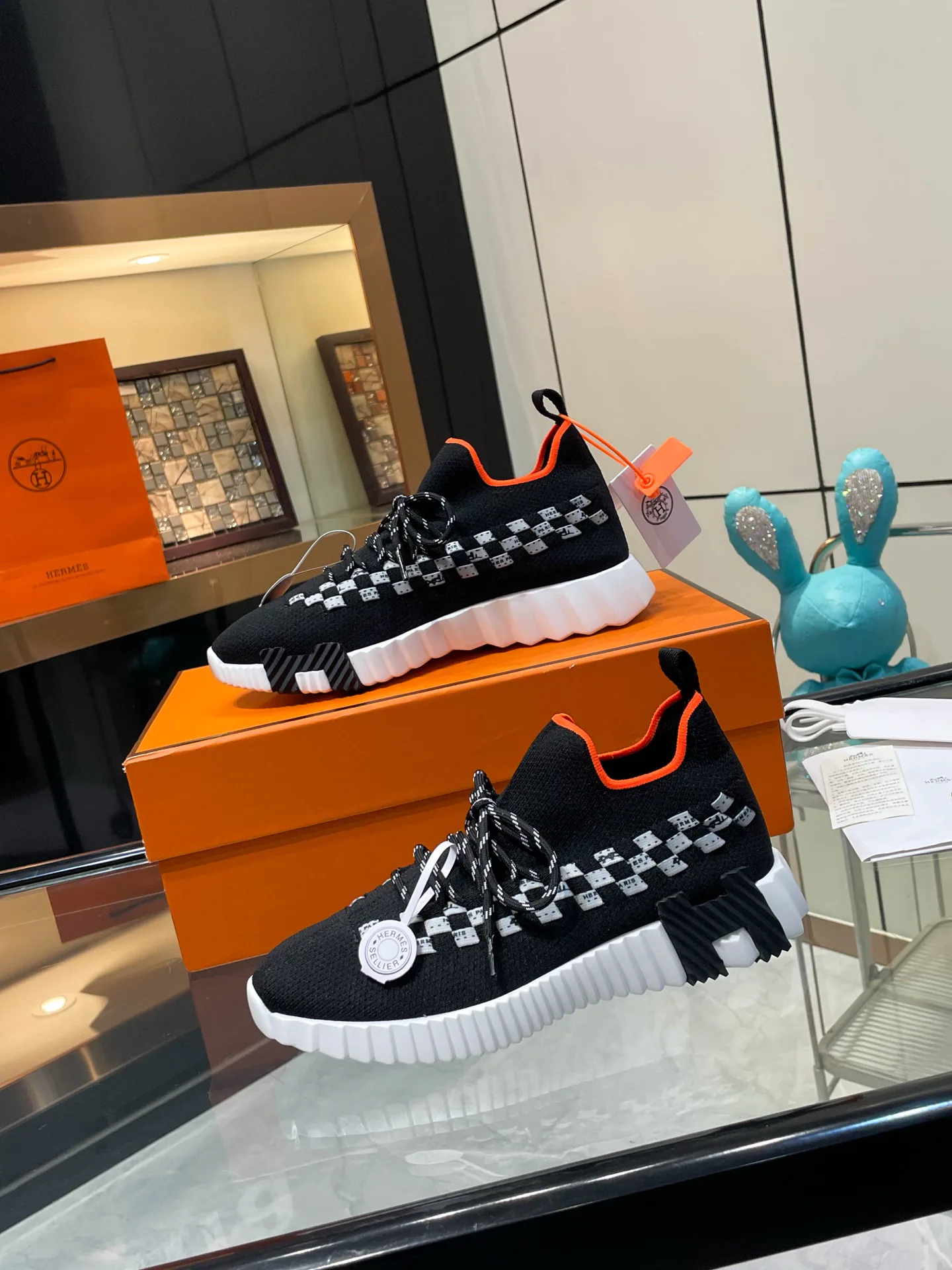 Кроссовки Женские Hermes 168972