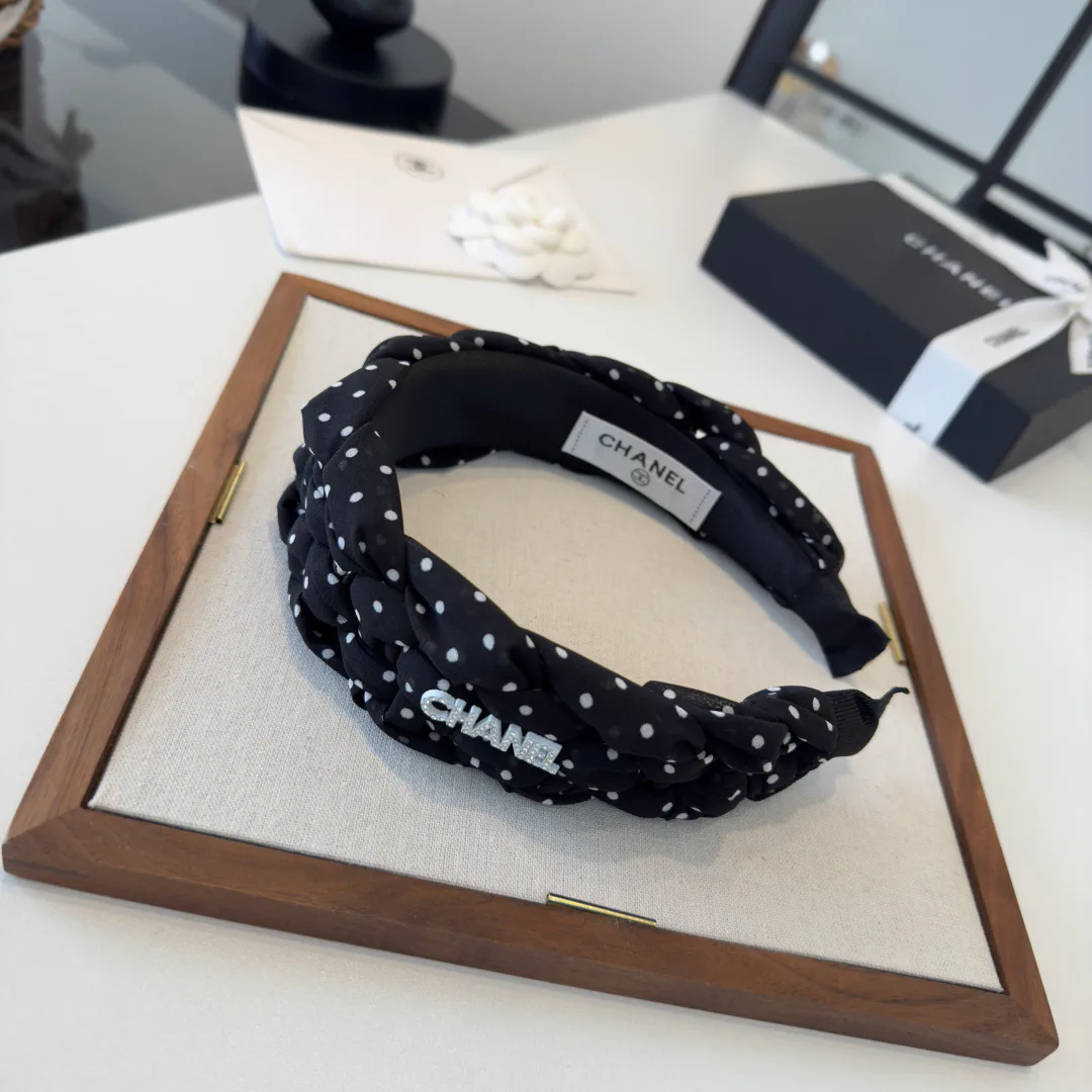 Головные Уборы Chanel 13119818