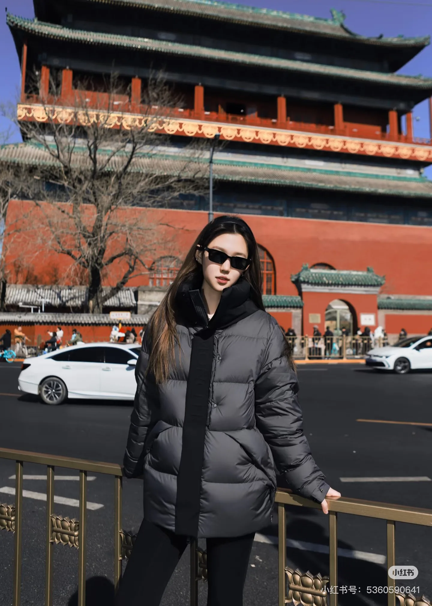 Куртки И Пуховики Женские Moncler 5379547