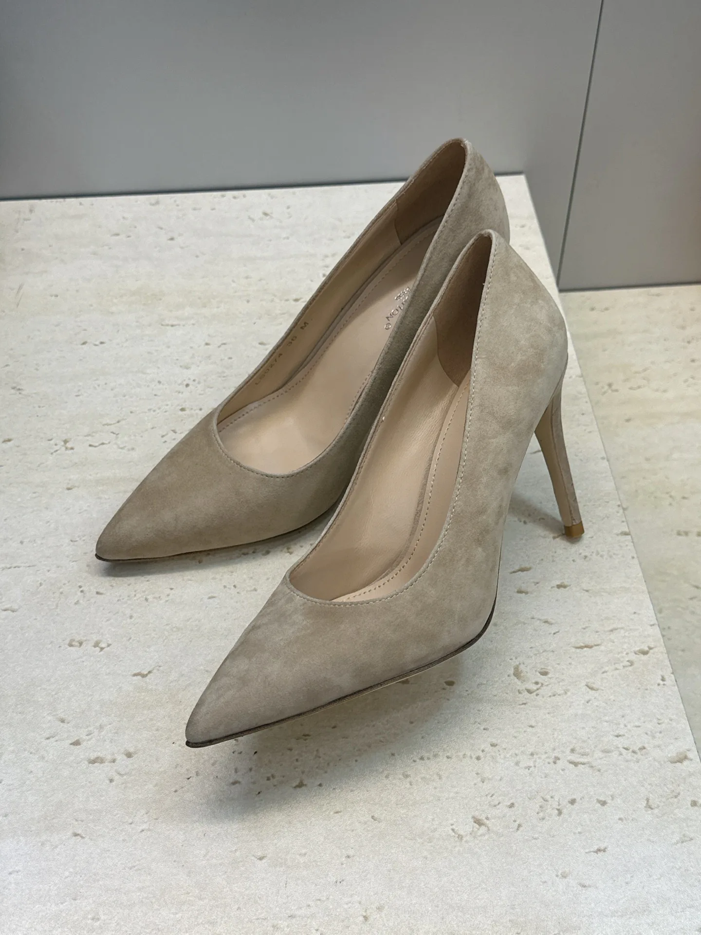 Туфли Женские Louis Vuitton 13346476