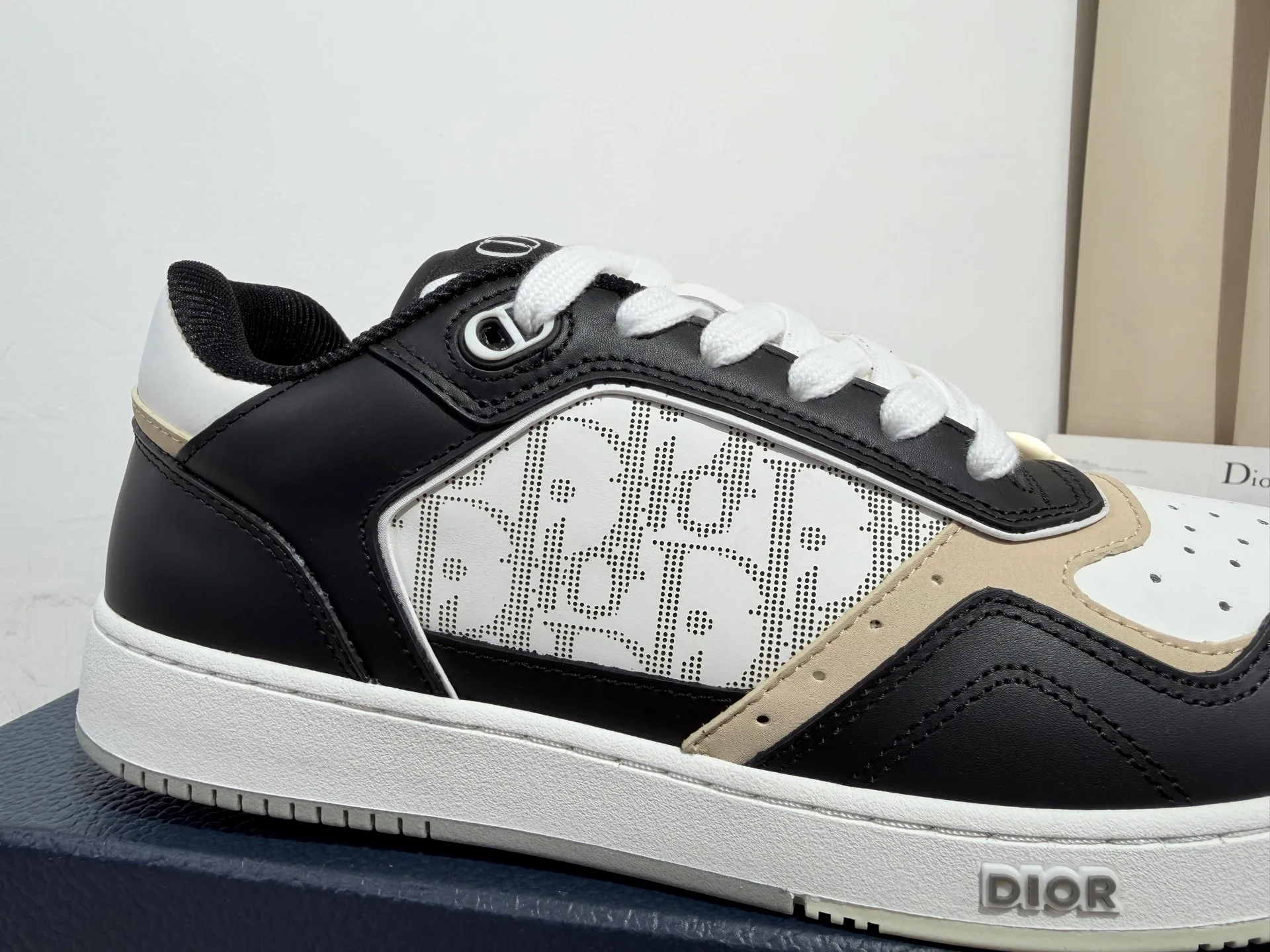 Кроссовки Женские Christian Dior 11456081