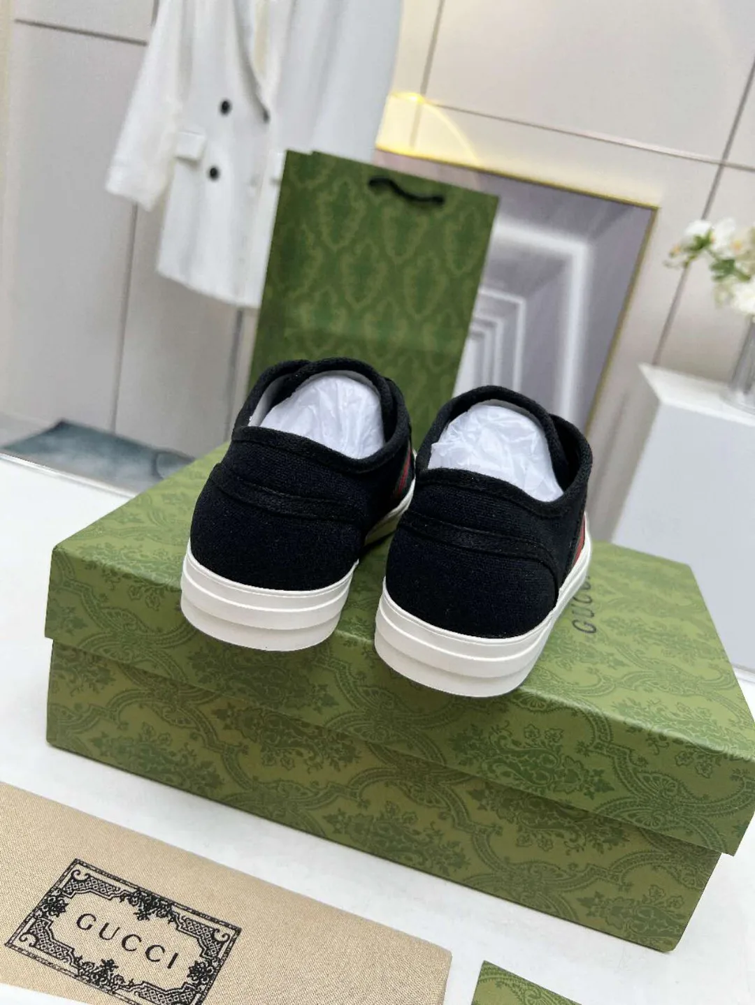Кеды Женские Gucci 11250257