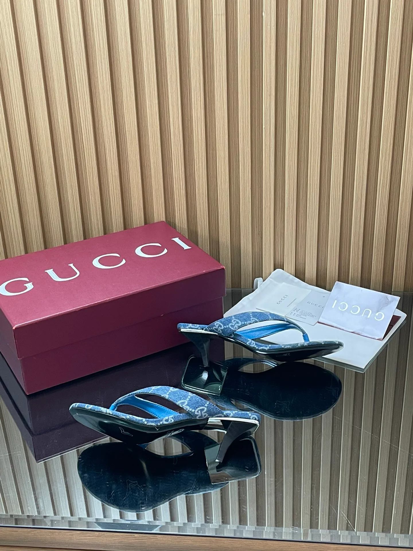 Сандалии Женские Gucci 13413391