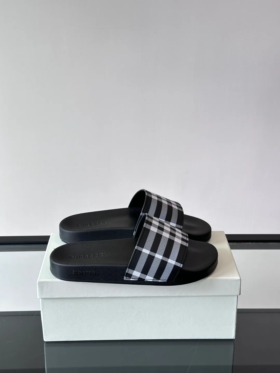 Шлепанцы Мужские Burberry 20099