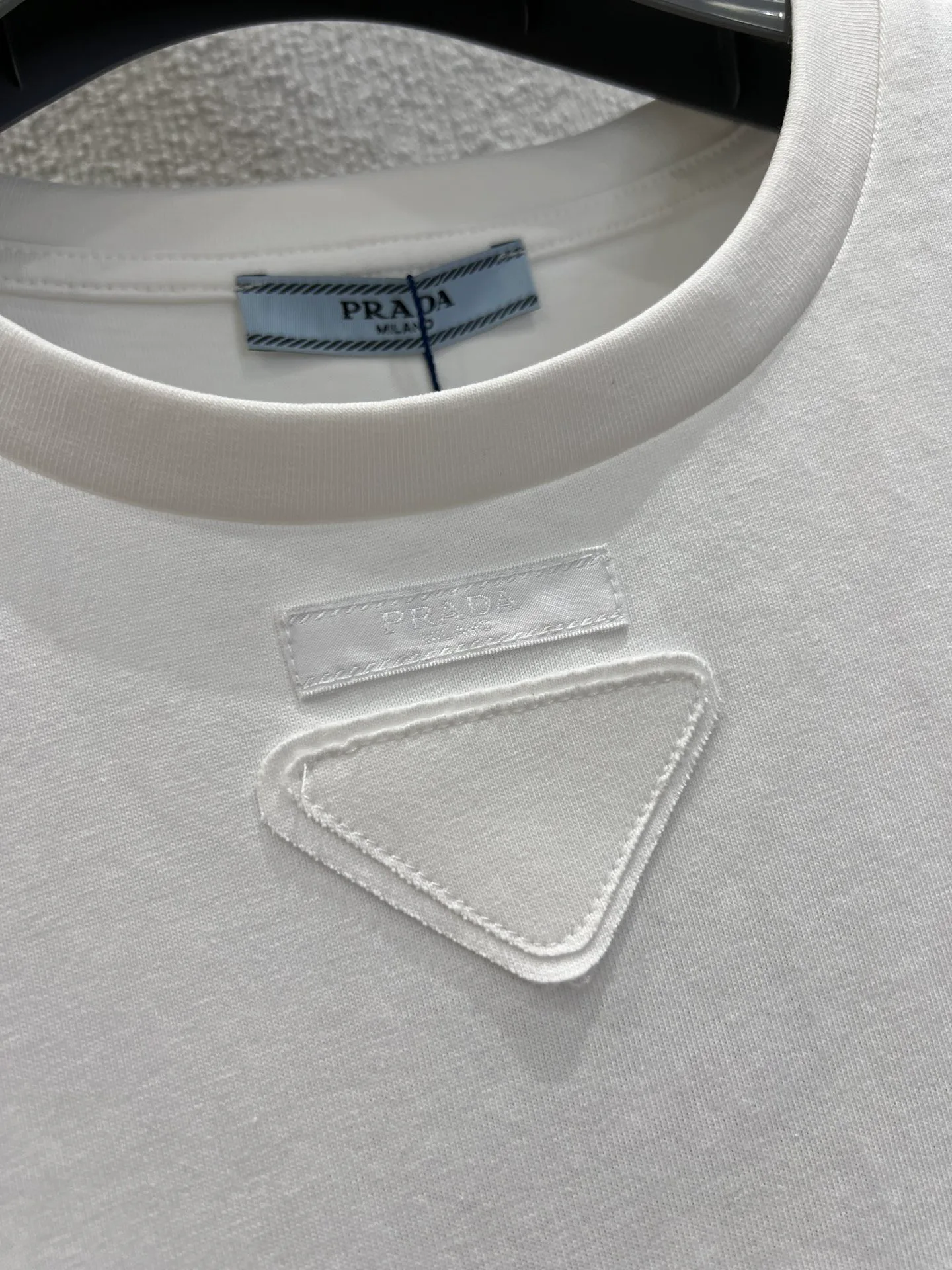 Футболки Женские Prada 340825