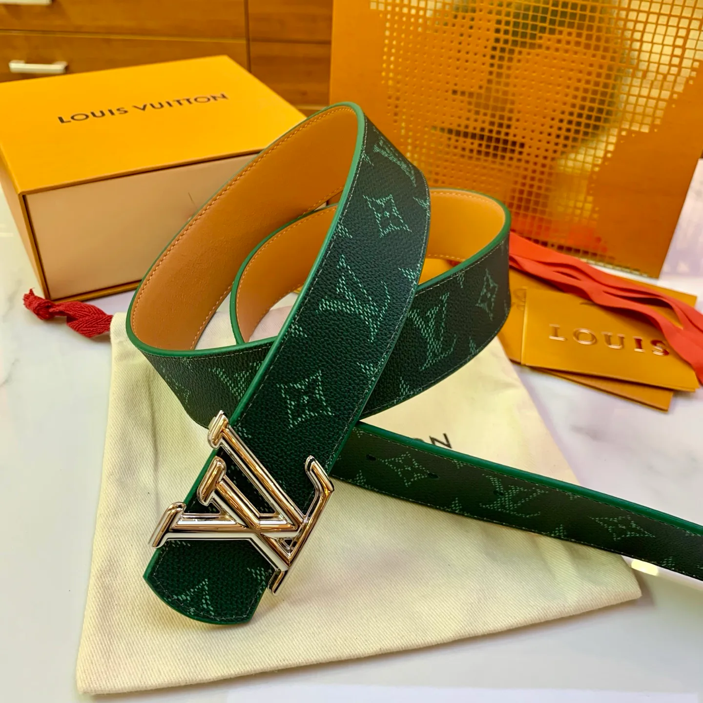 Ремни Louis Vuitton 17725239