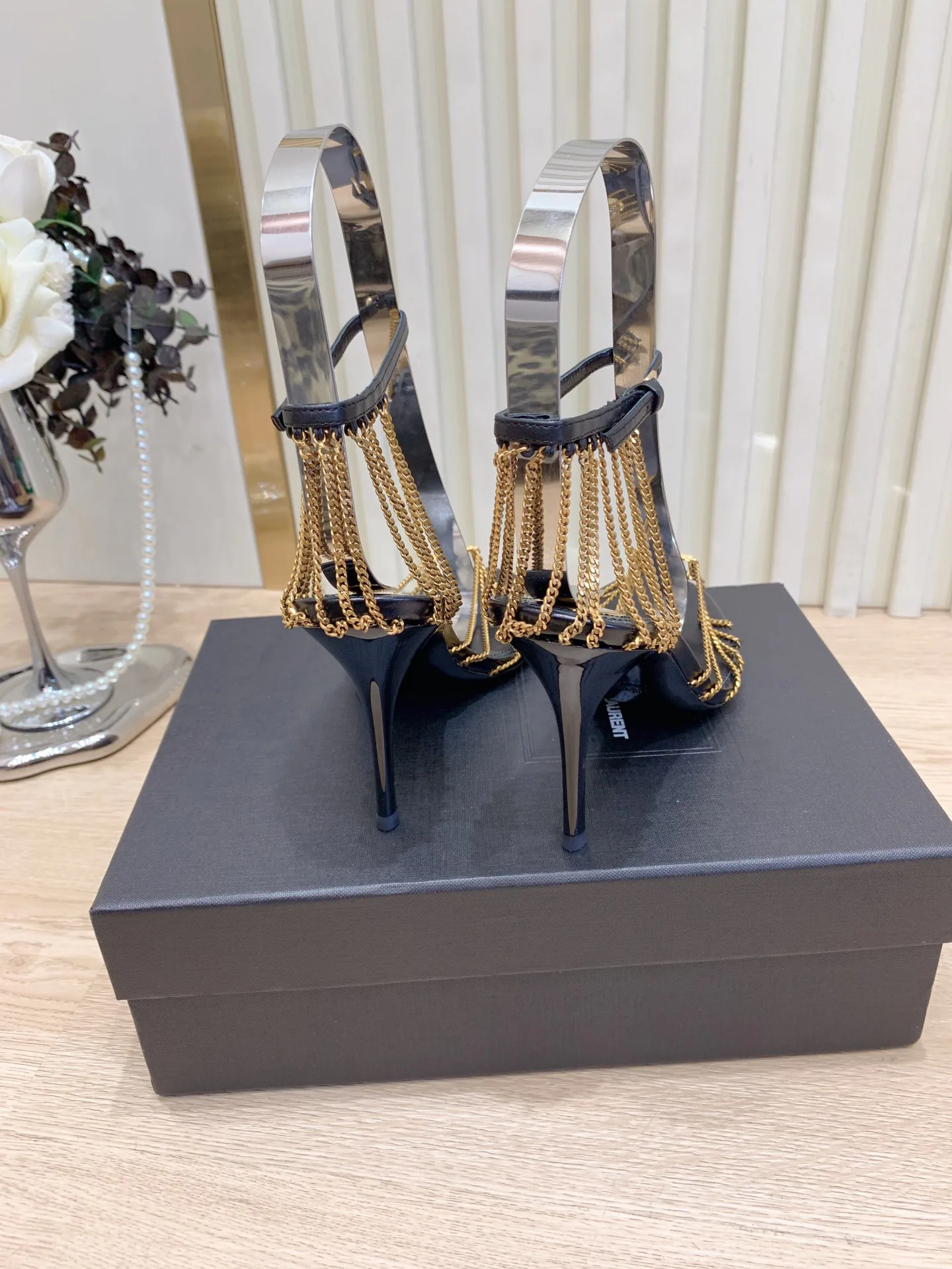 Босоножки Женские Saint Laurent 4511882