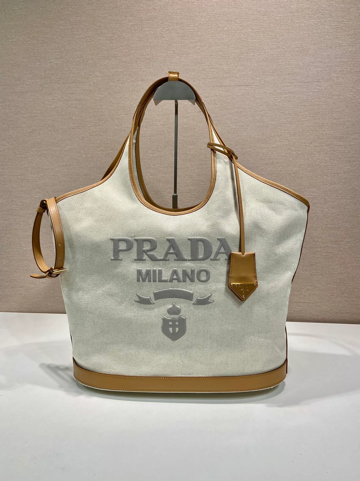 Классические Сумки Женские Prada 22958