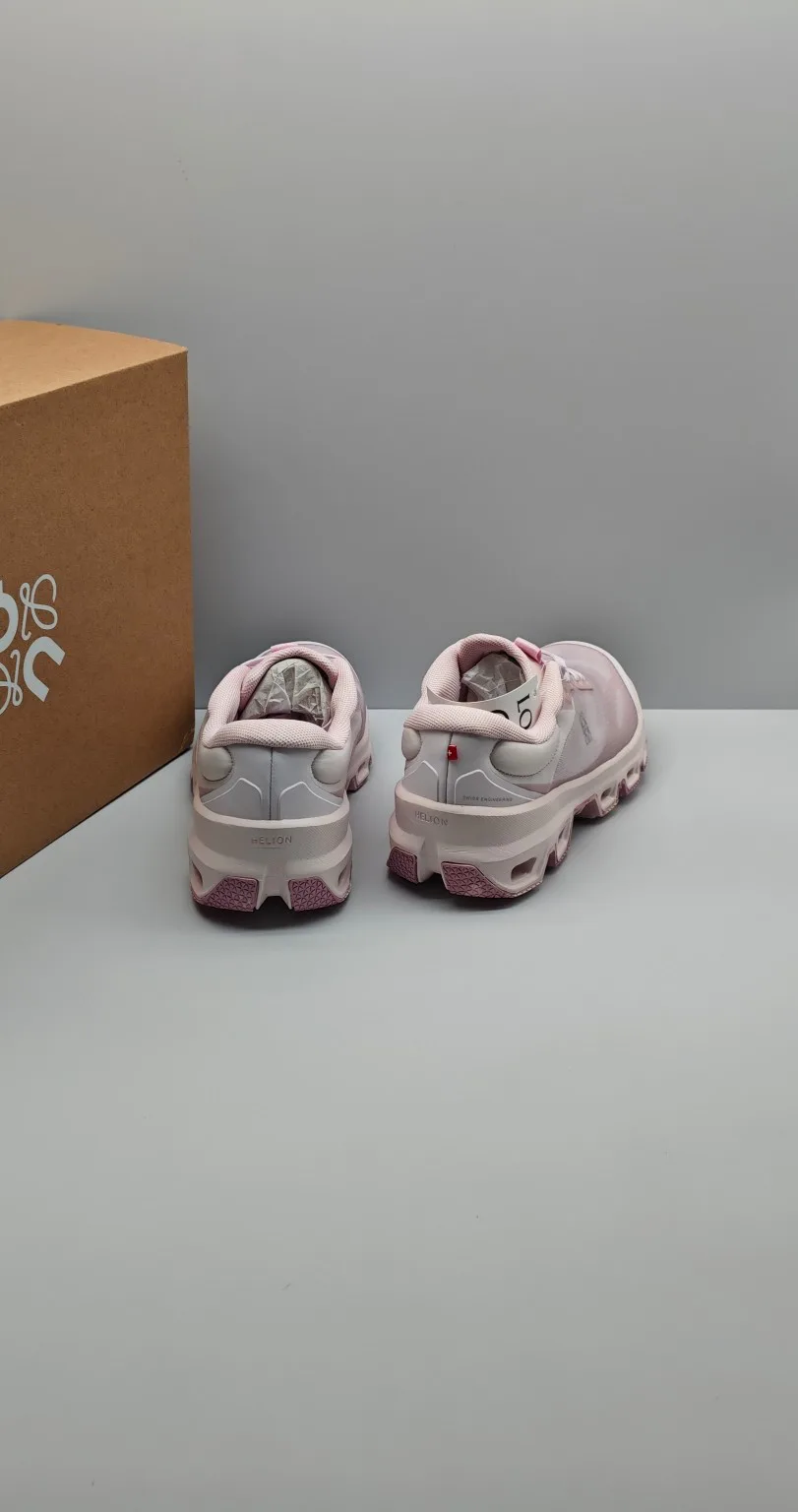 Кроссовки Женские Loewe 13193859