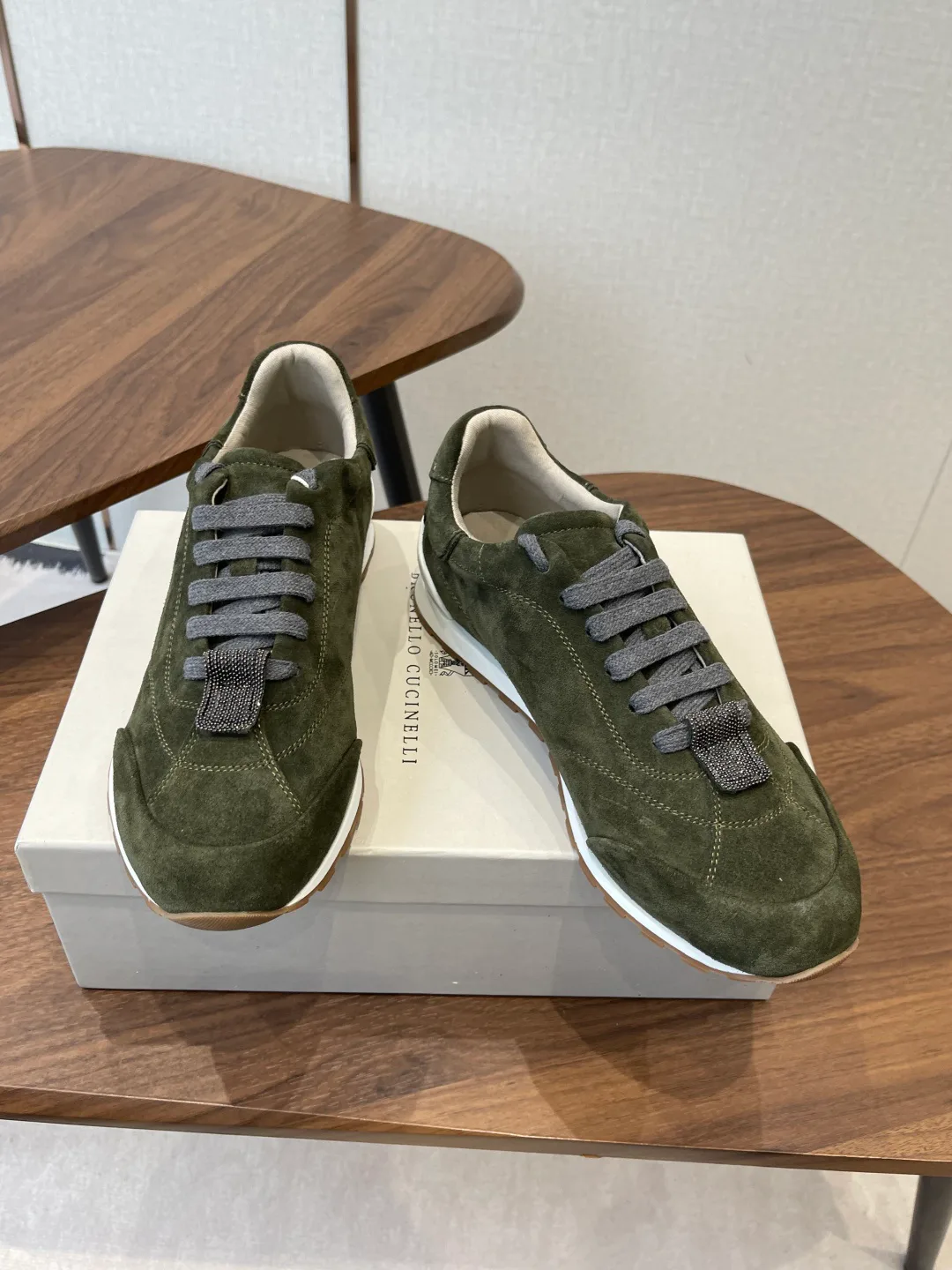 Кроссовки Женские Brunello Cucinelli 11645160