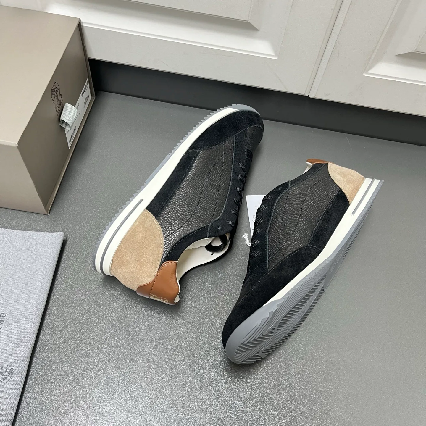Кроссовки Мужские Brunello Cucinelli 18468805