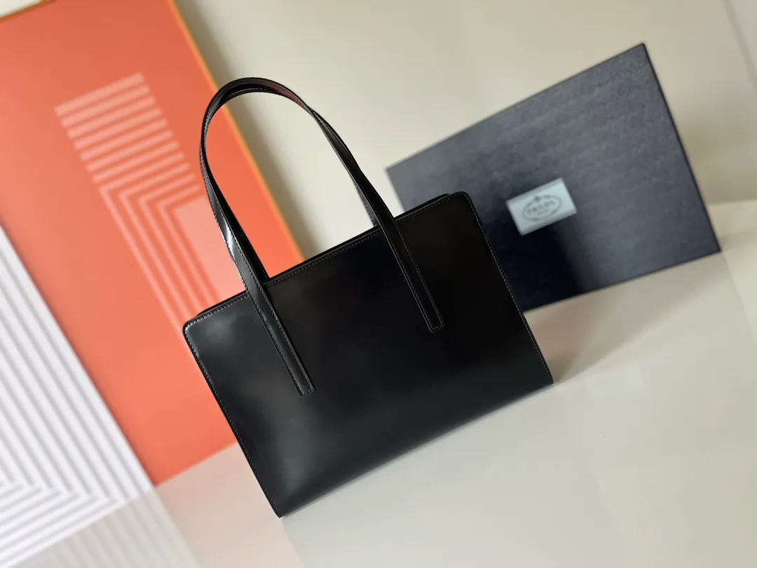 Классические Сумки Женские Prada 6951