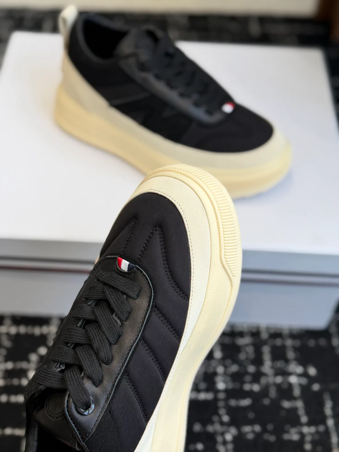 Кроссовки Женские Moncler 1294107