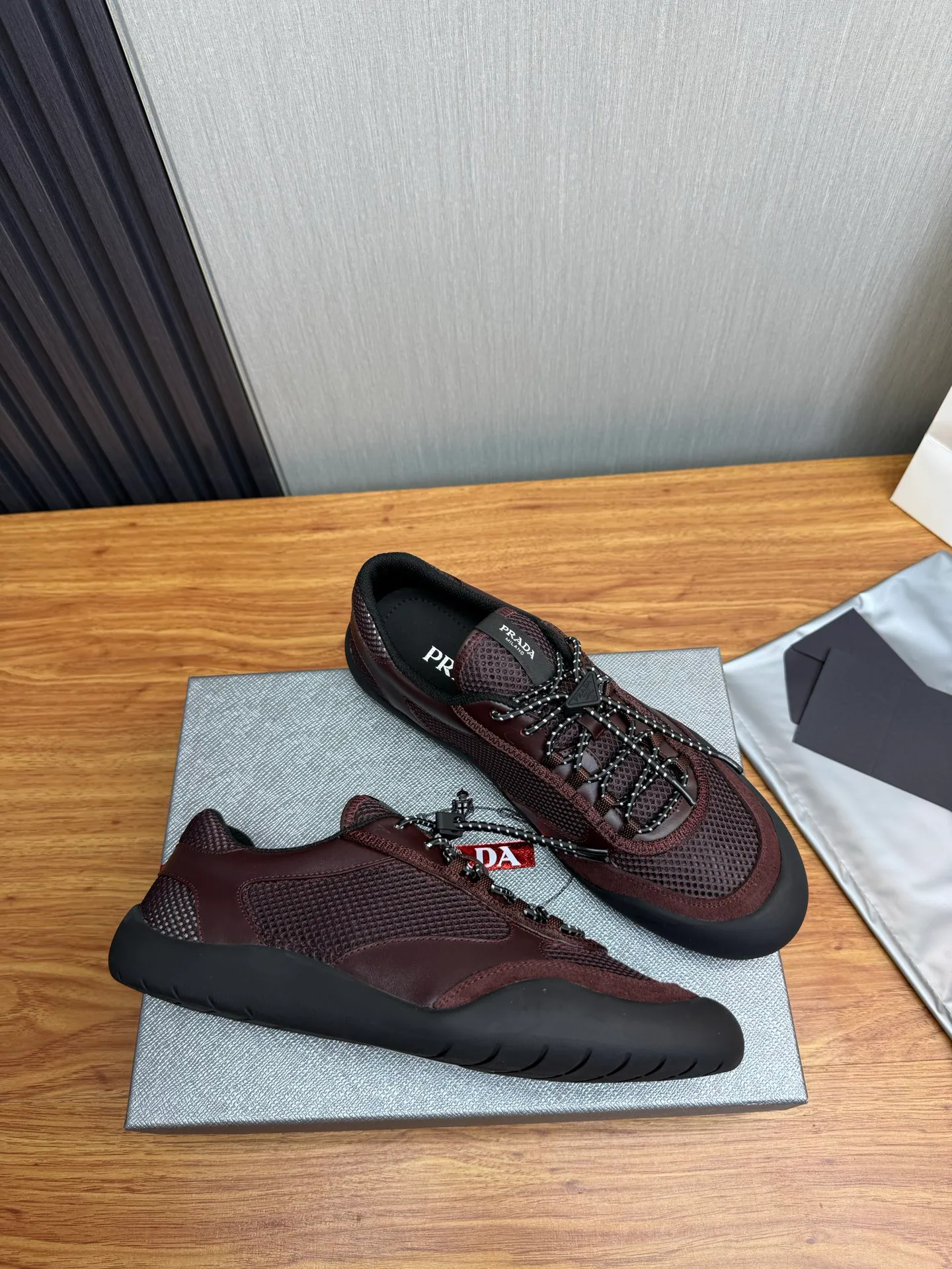 Кроссовки Мужские Prada 13241526